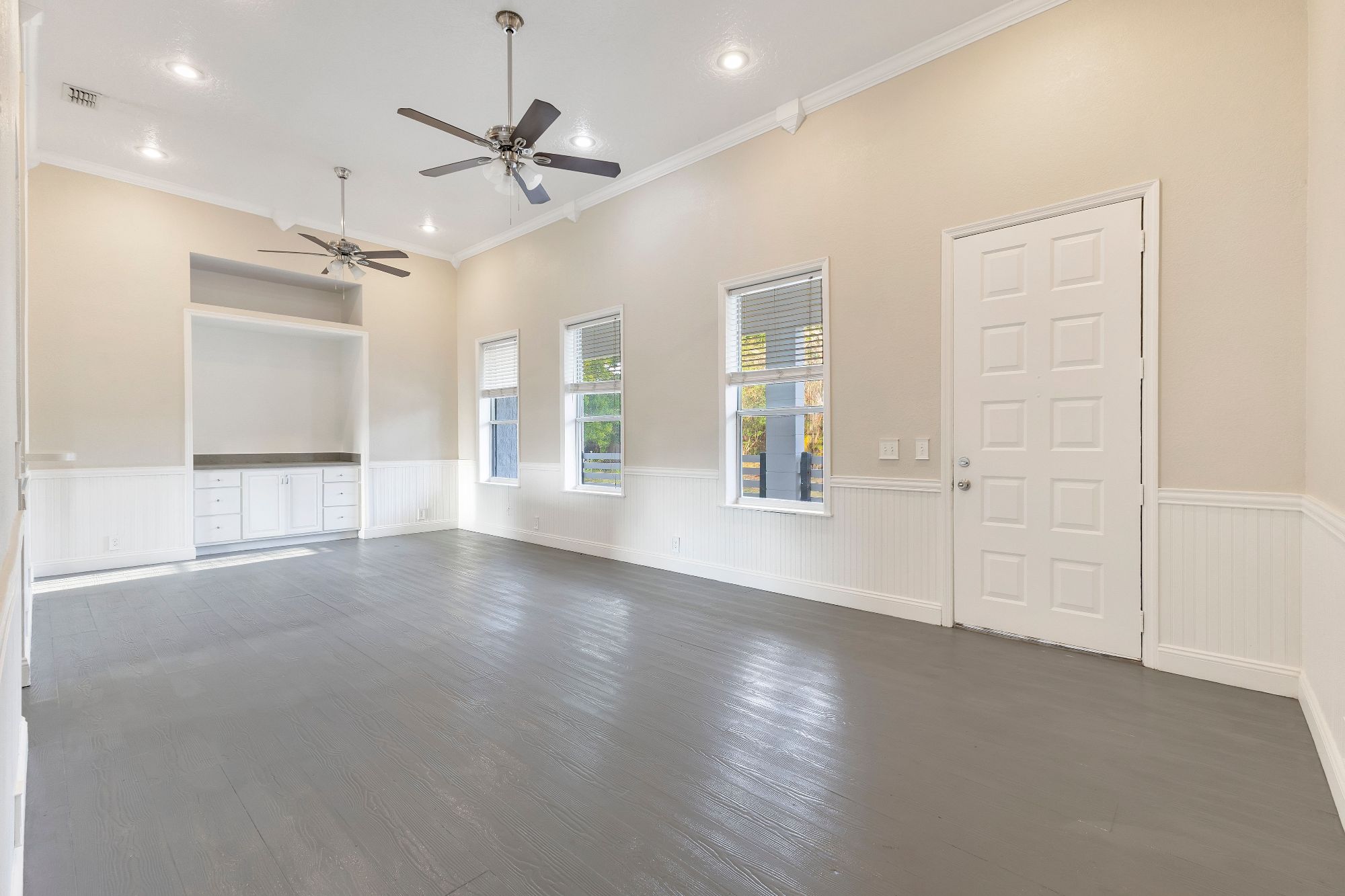 704 Grape Avenue