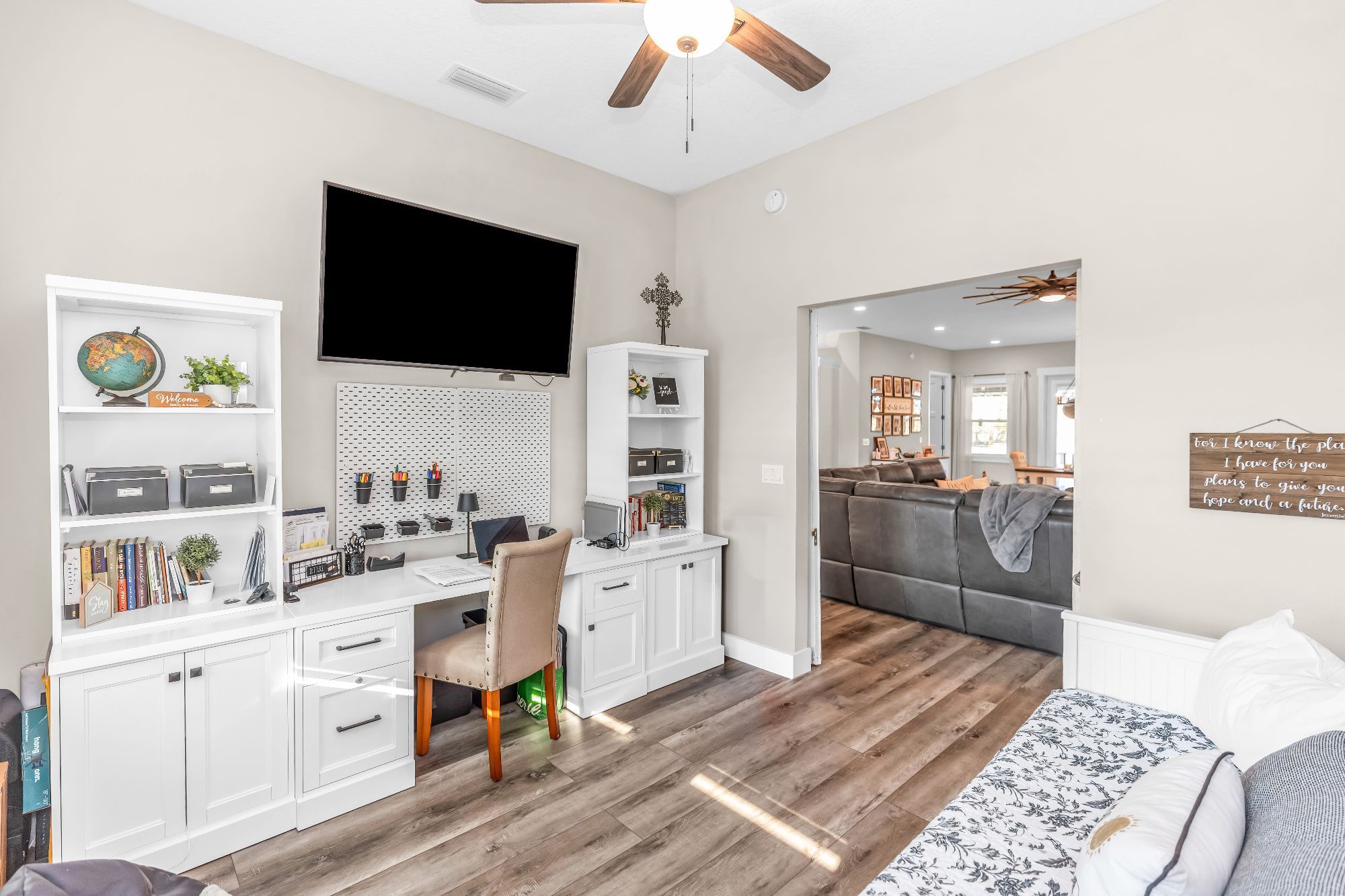 171 River Oaks Drive