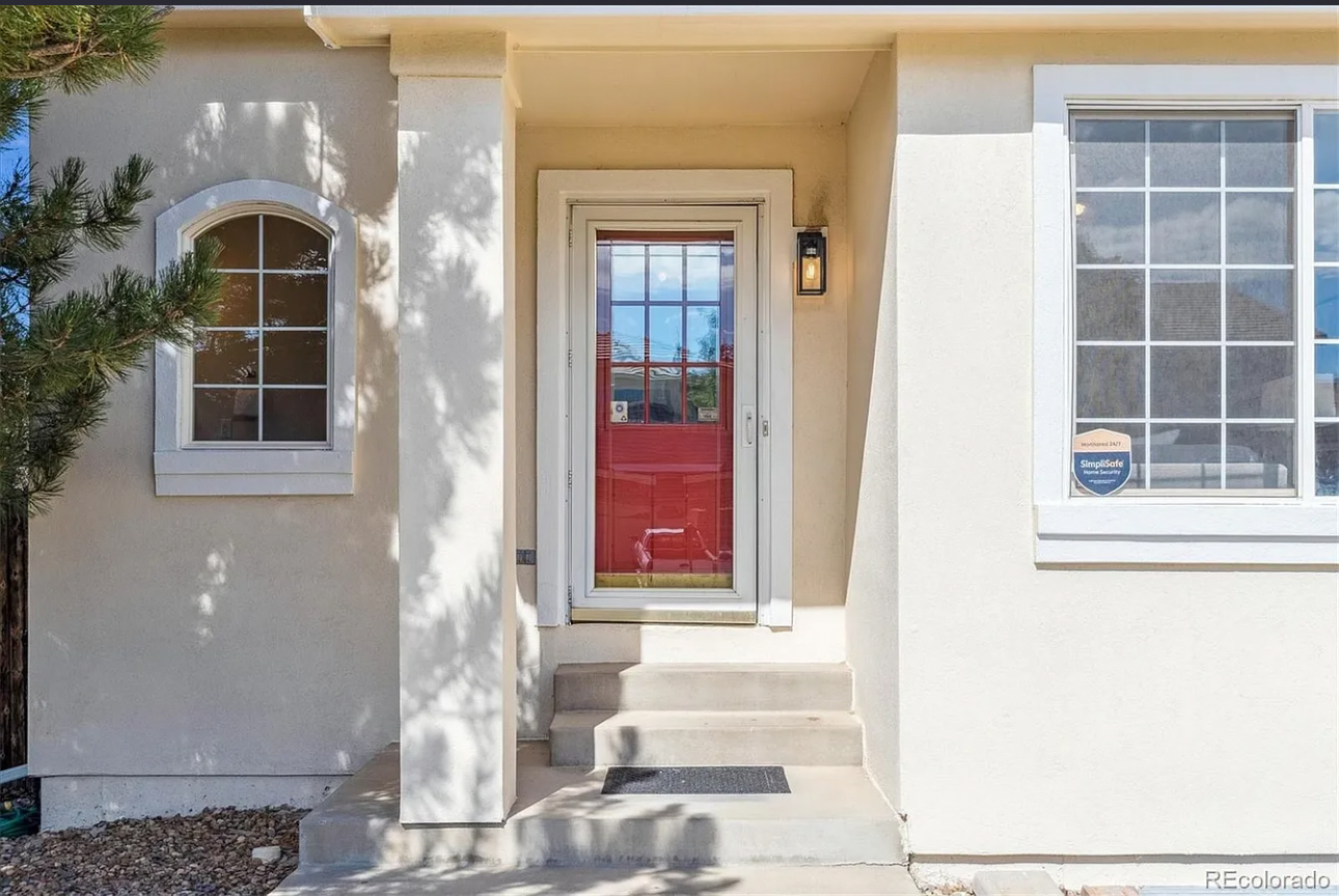 19501 East 40th Drive