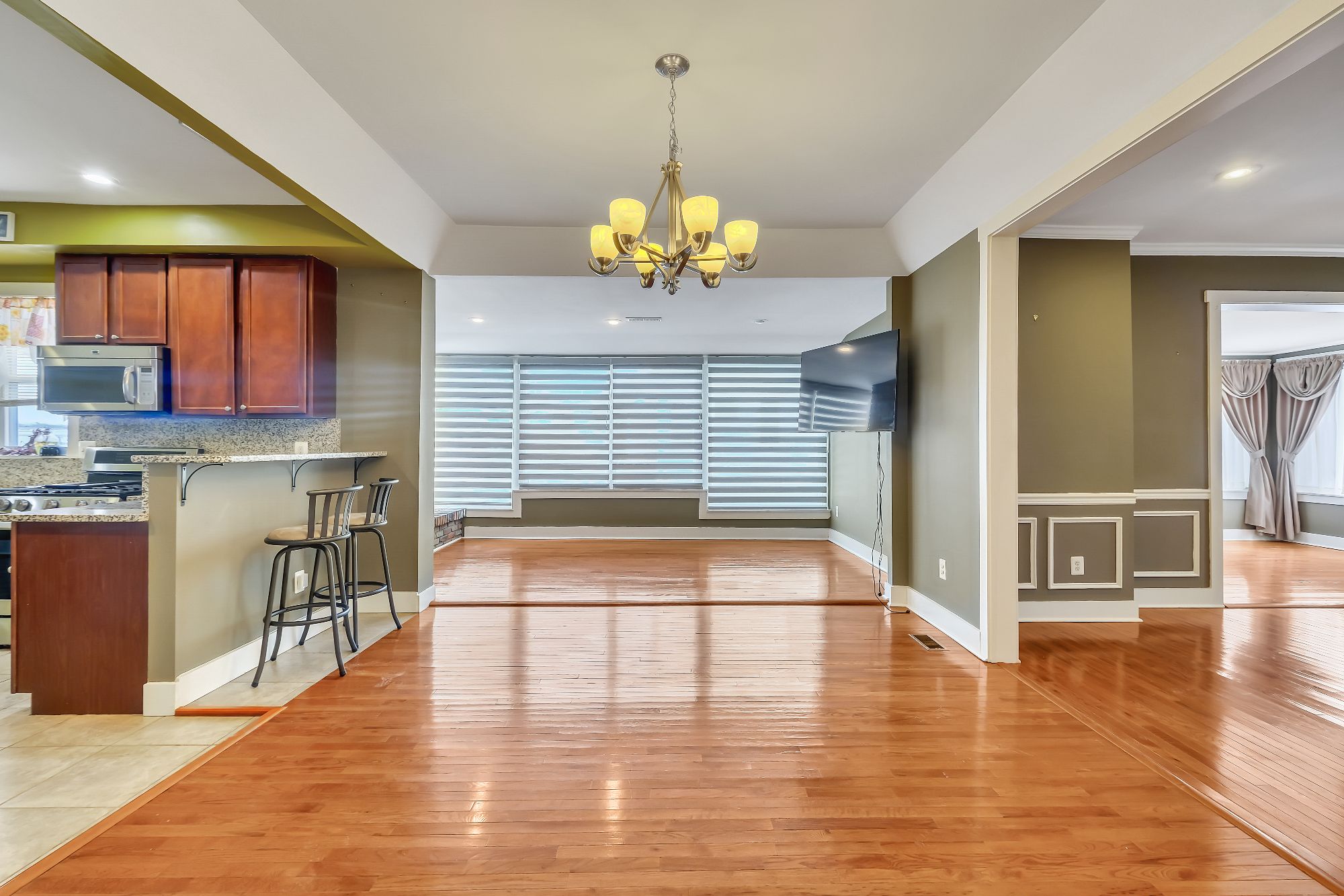 3504 Edgewood Road