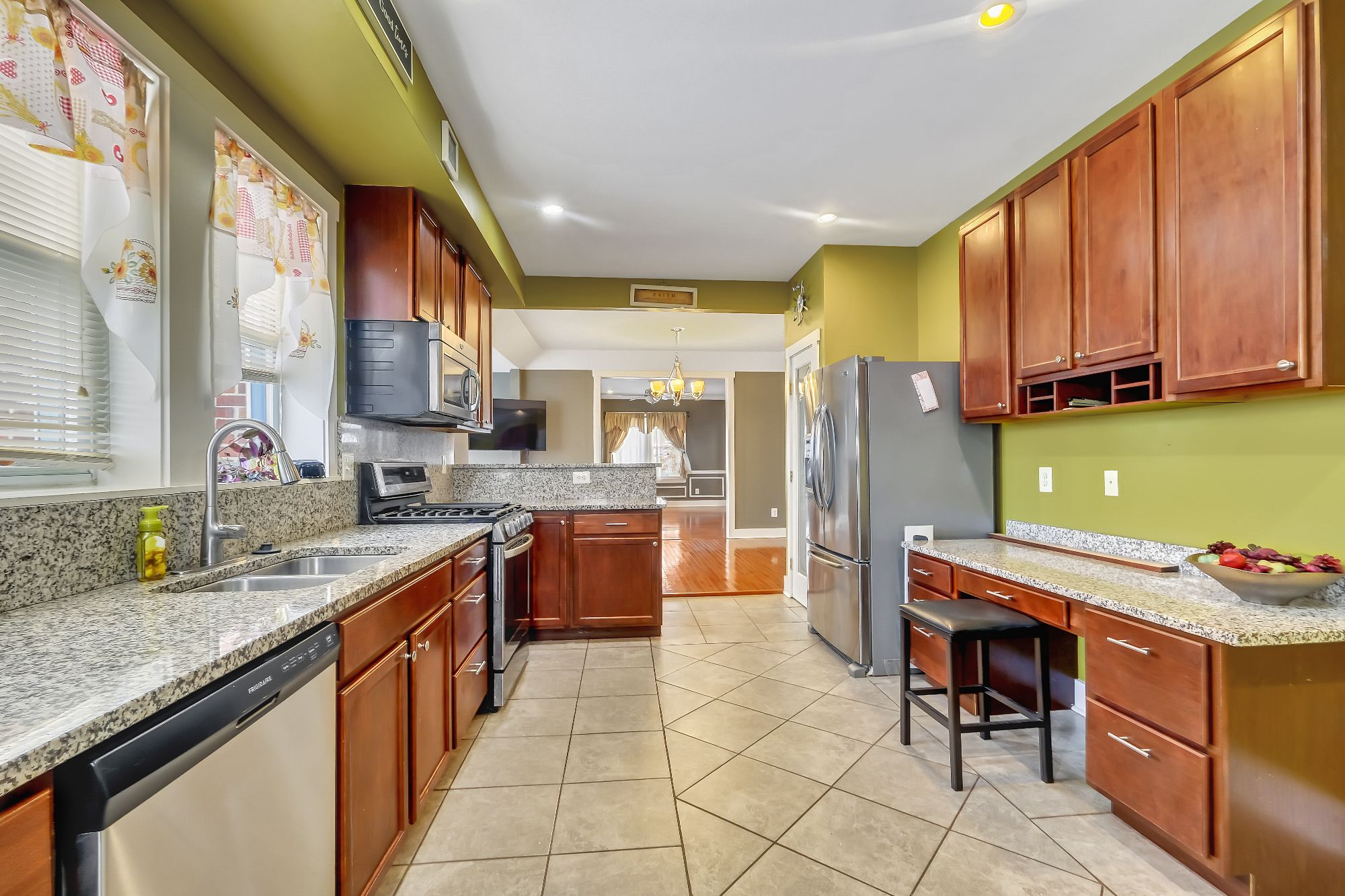 3504 Edgewood Road