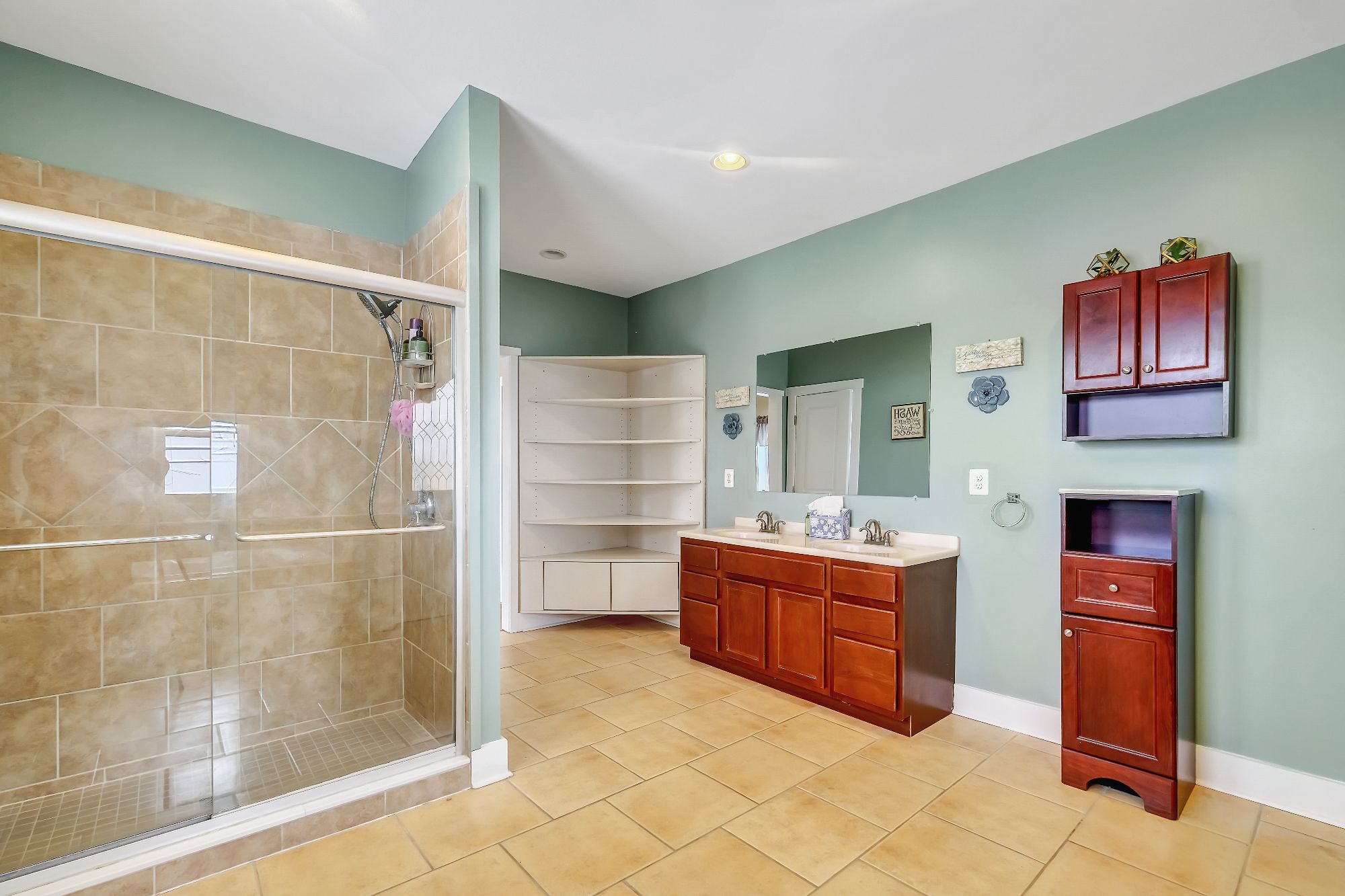 3504 Edgewood Road
