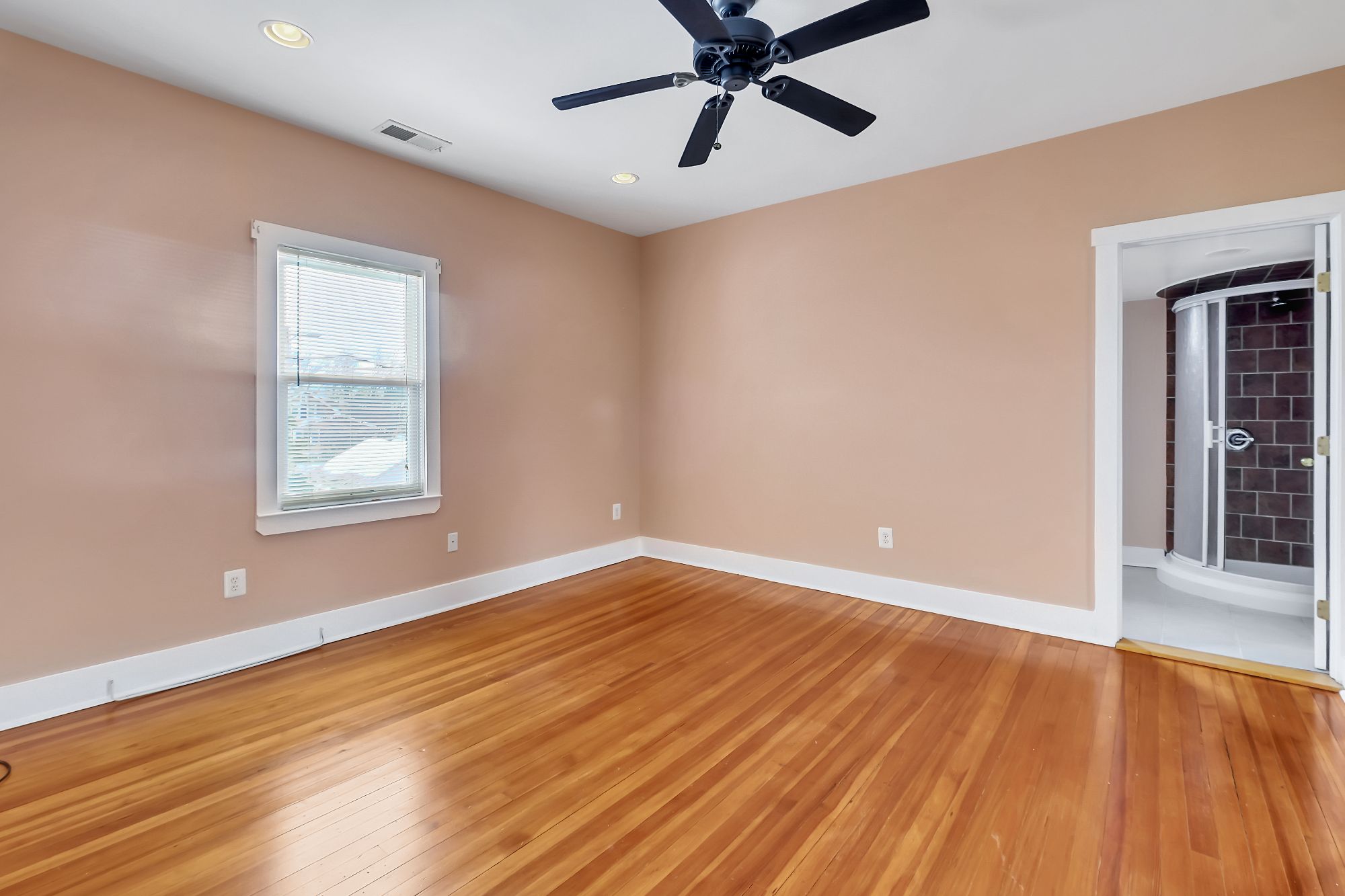3504 Edgewood Road