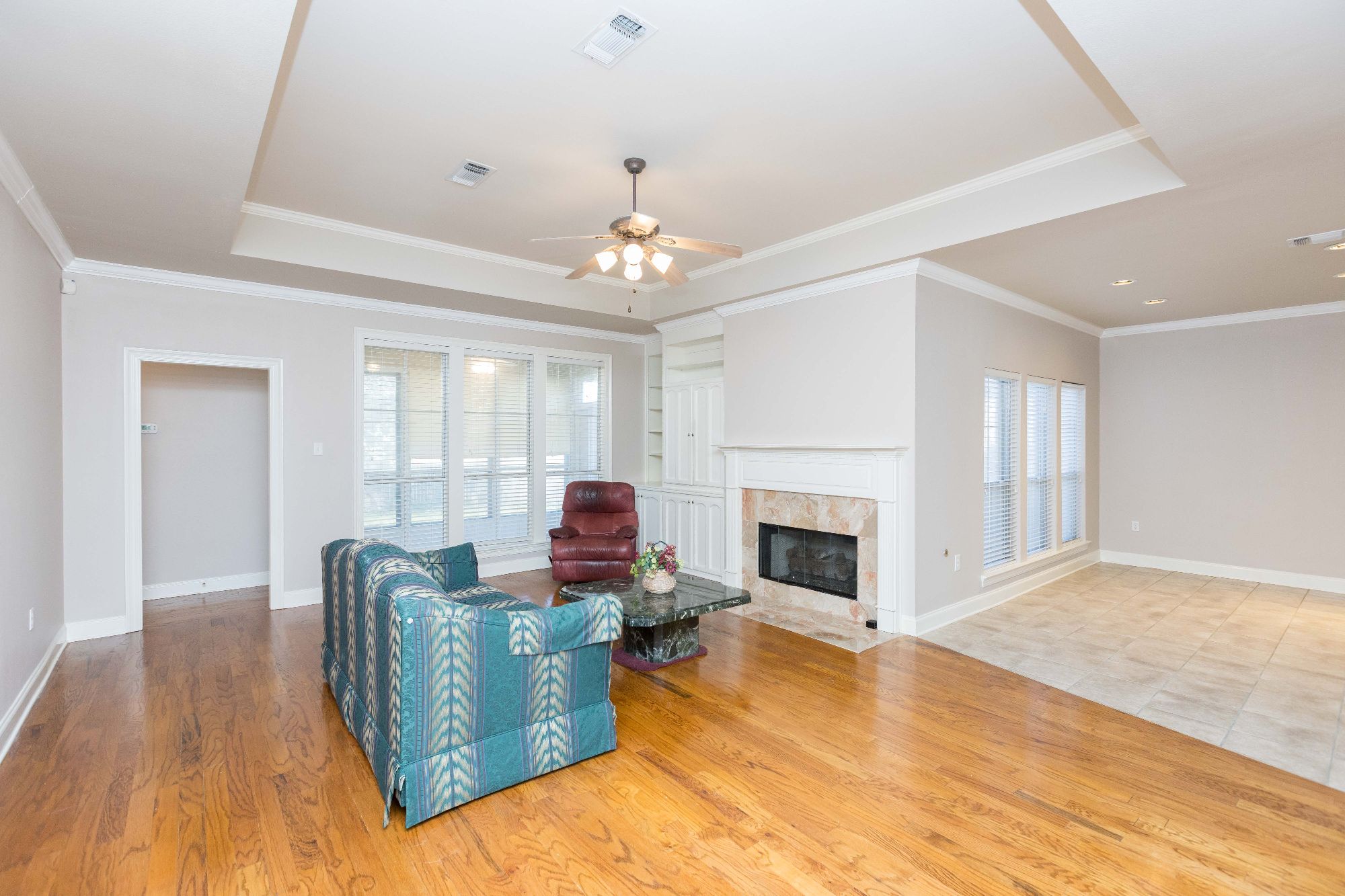 3938 Meadow Ridge Drive
