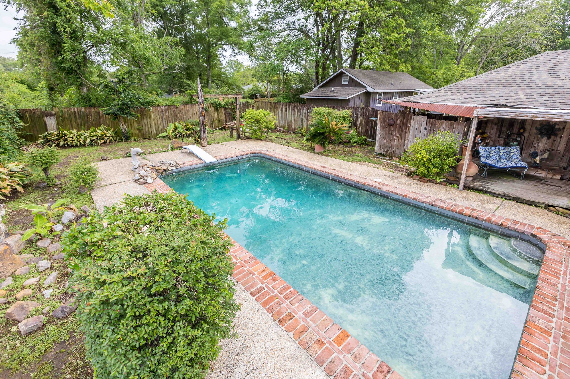 705 Dawes Drive