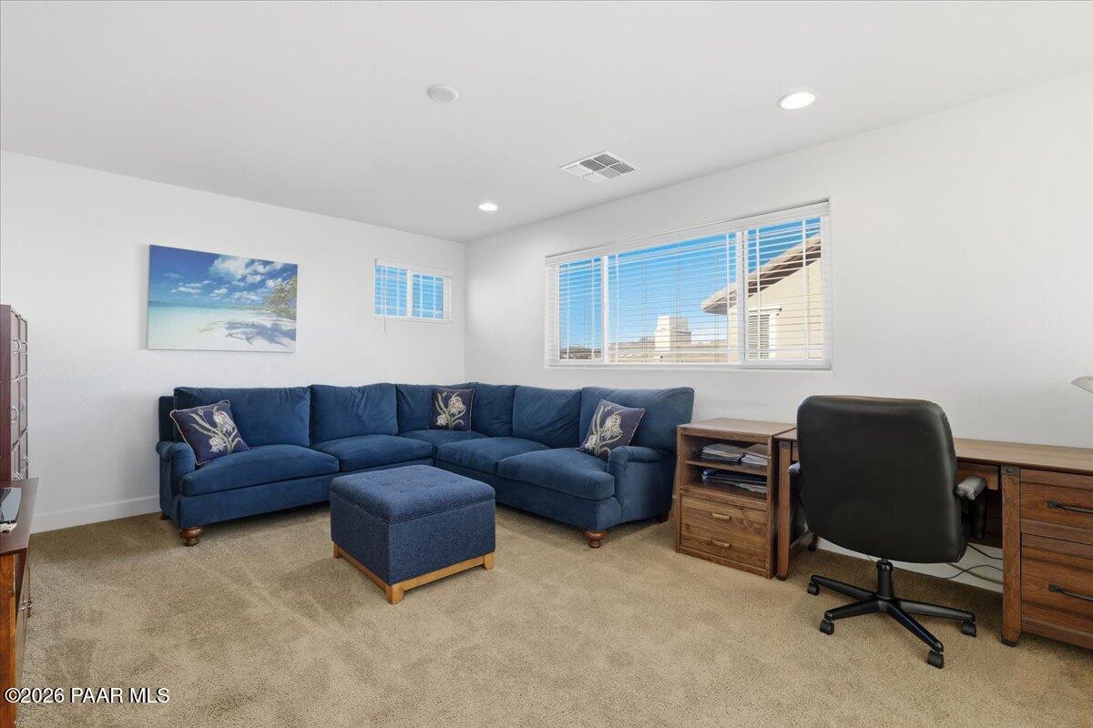 1528 Varsity Drive