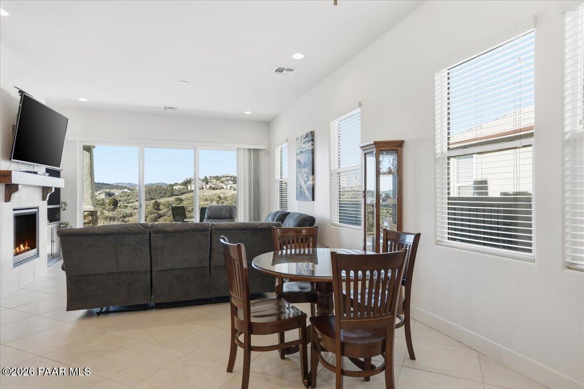 1528 Varsity Drive