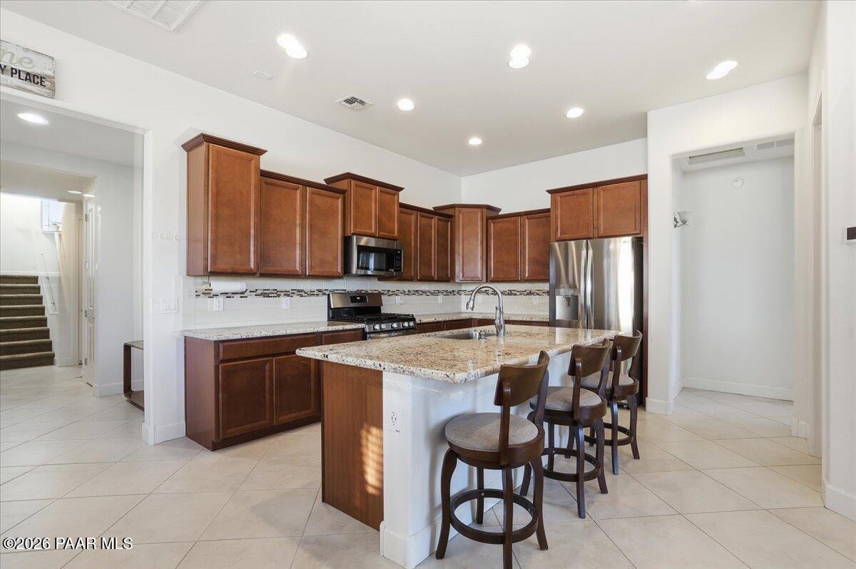 1528 Varsity Drive