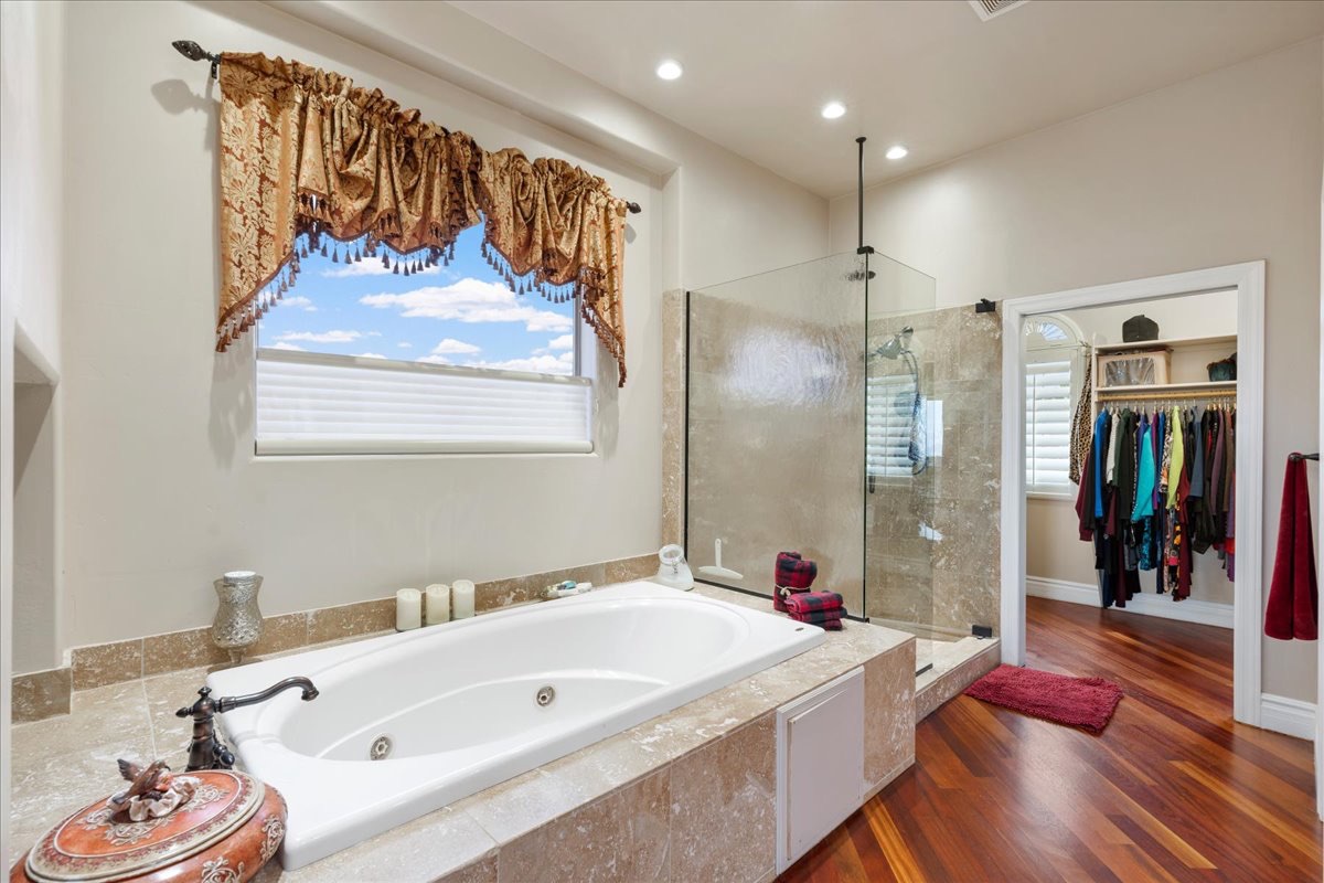 791 North Creekside Drive