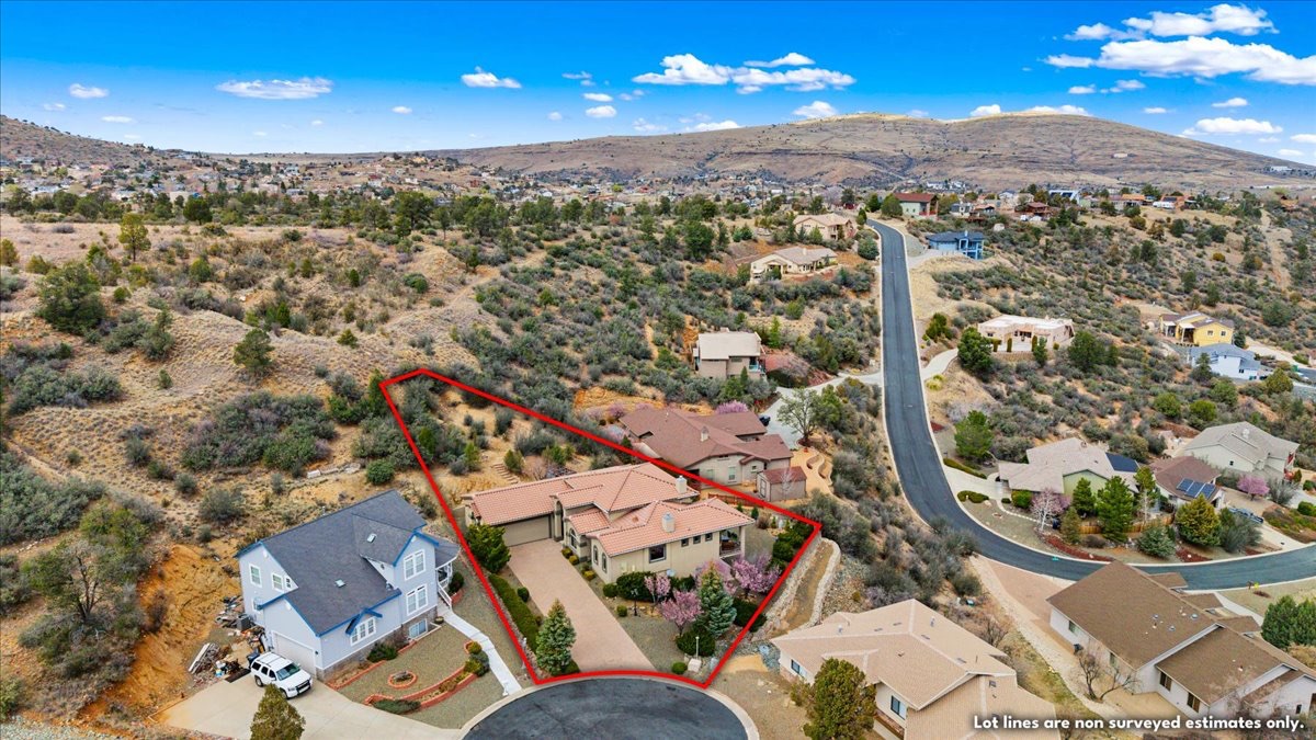 791 North Creekside Drive