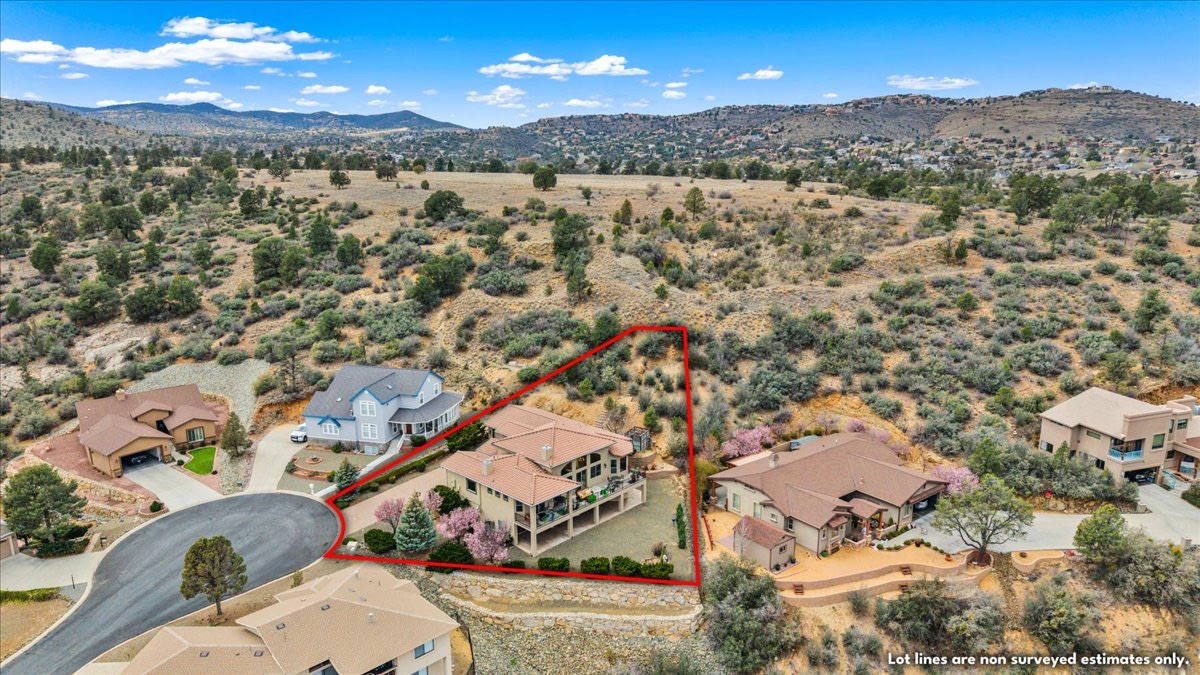 791 North Creekside Drive