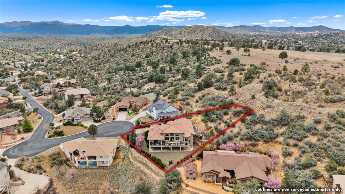 791 North Creekside Drive