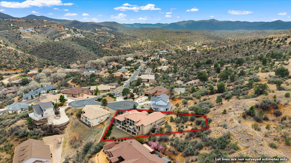 791 North Creekside Drive