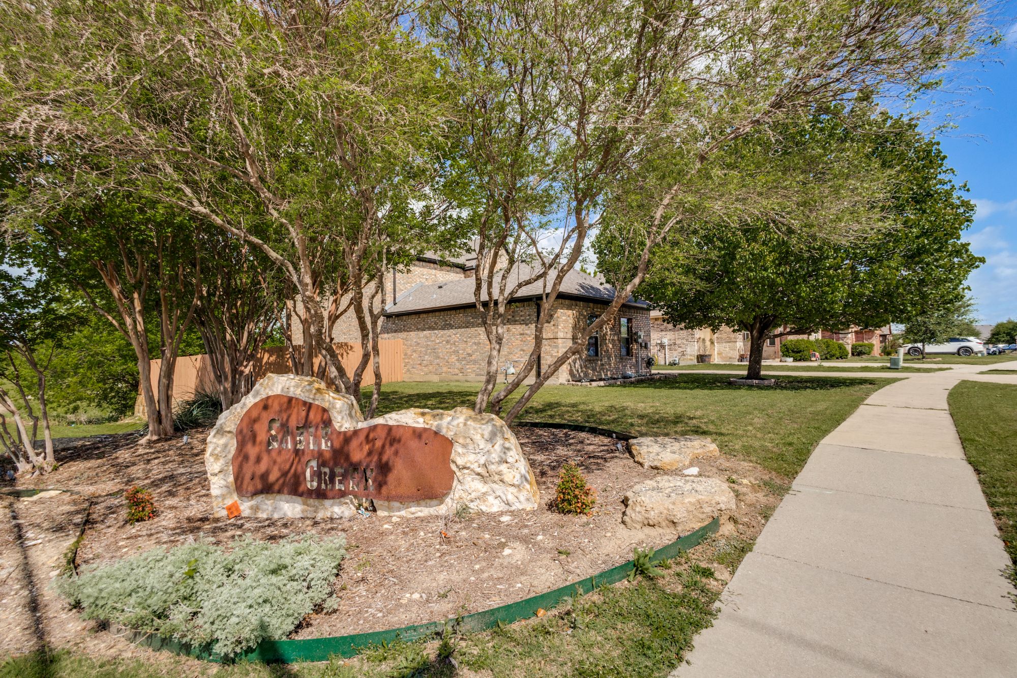 1 Pleasant Valley