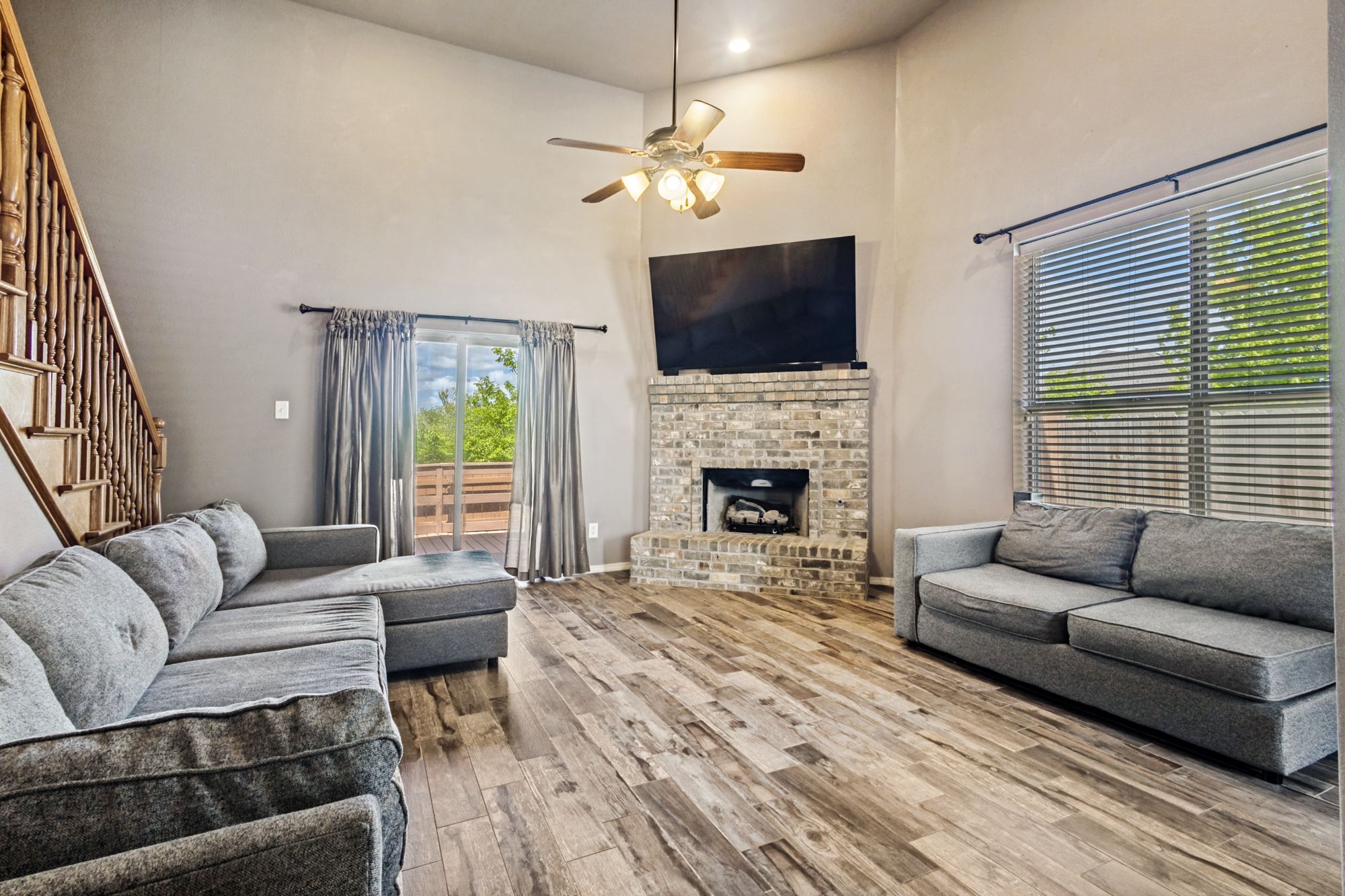 1 Pleasant Valley