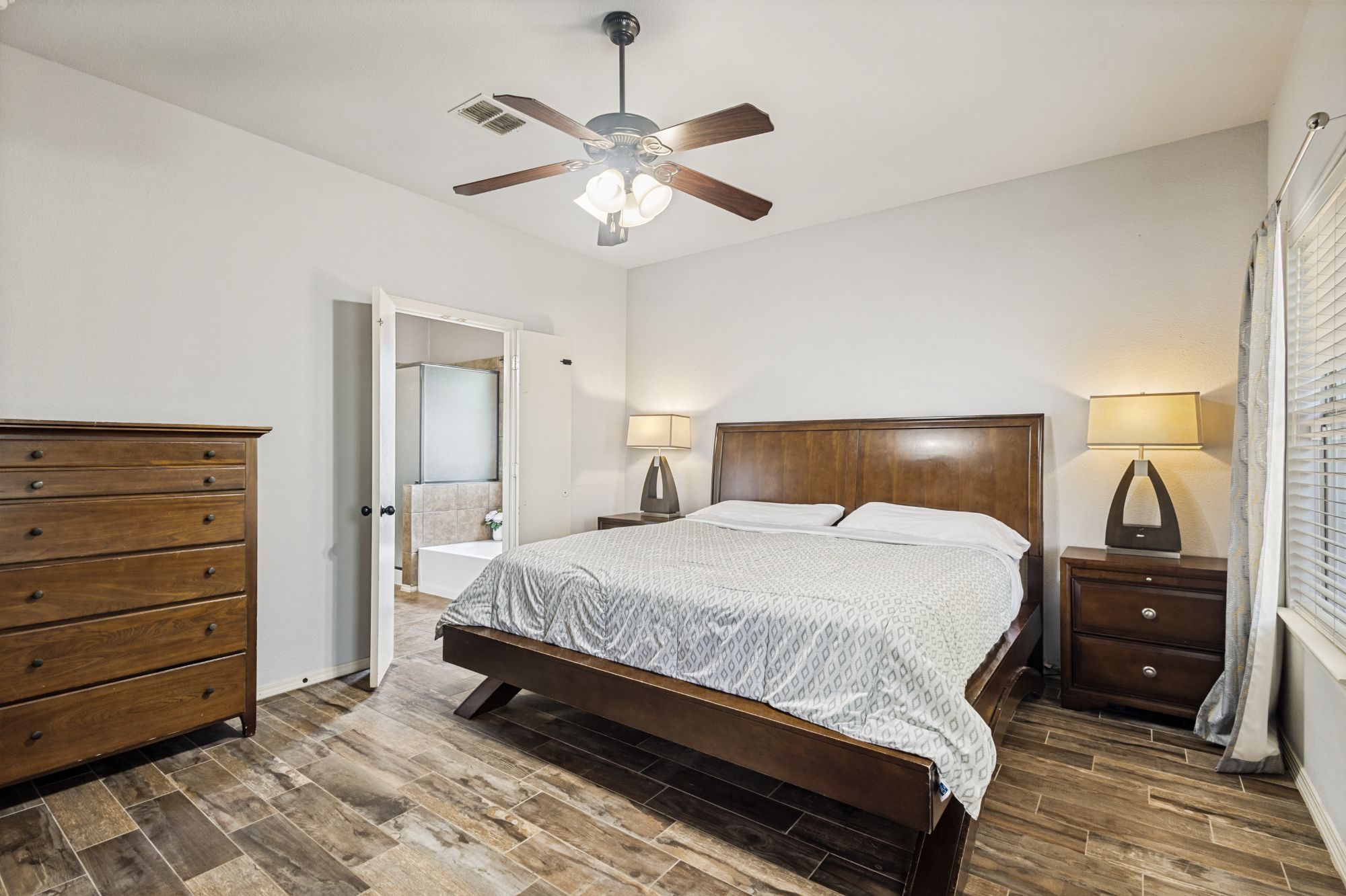 1 Pleasant Valley