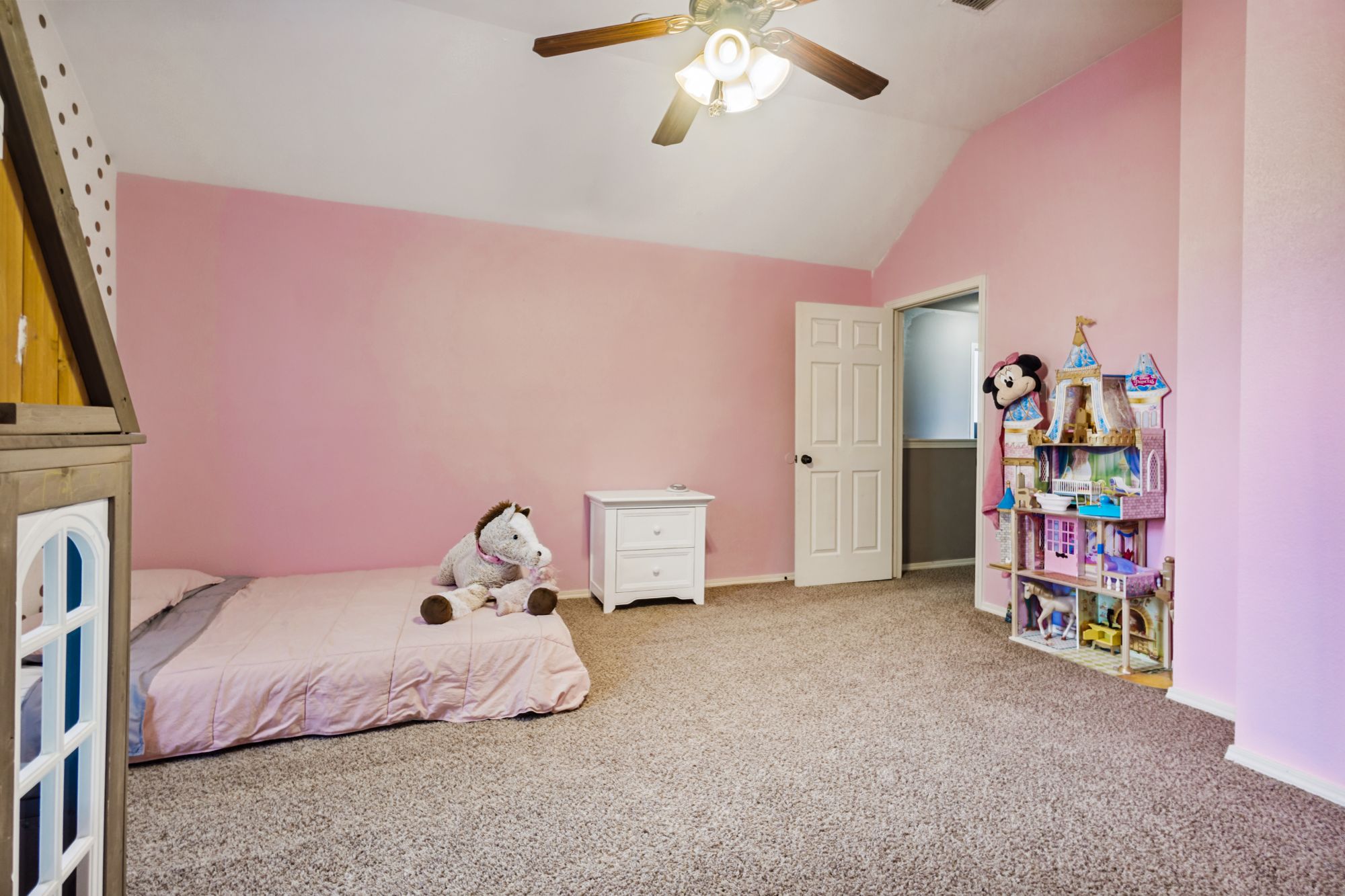 1 Pleasant Valley