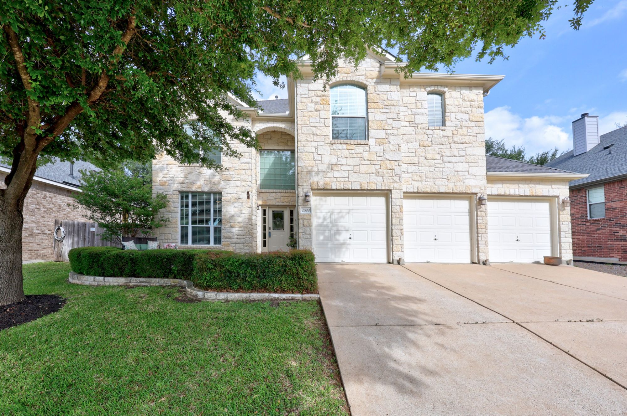 2800 Corabella Place