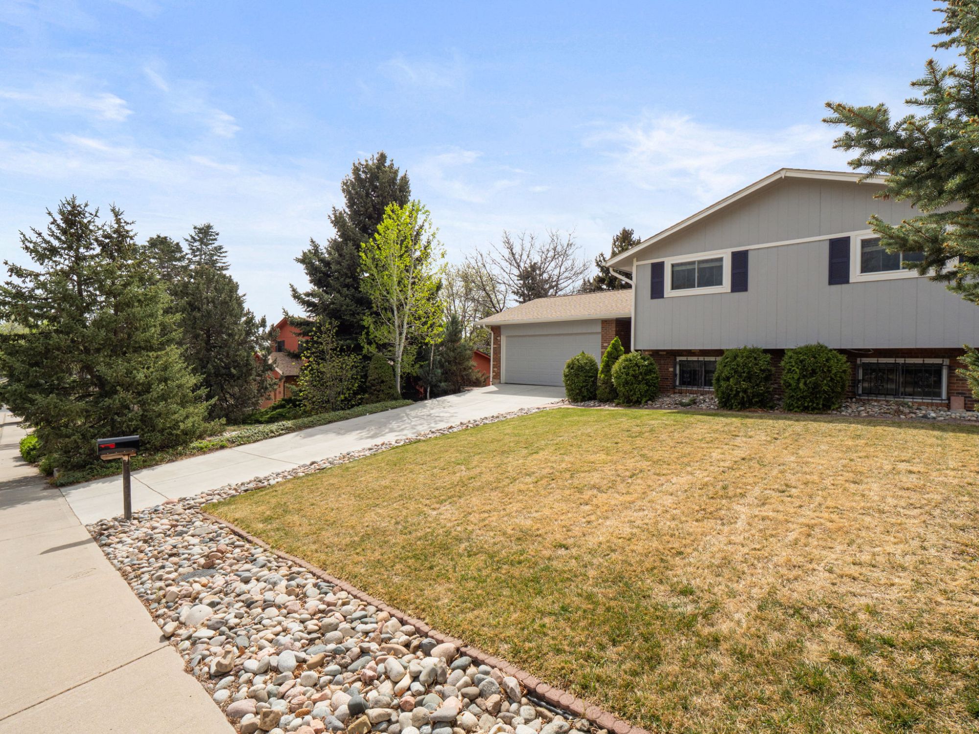 8928 West 65th Avenue