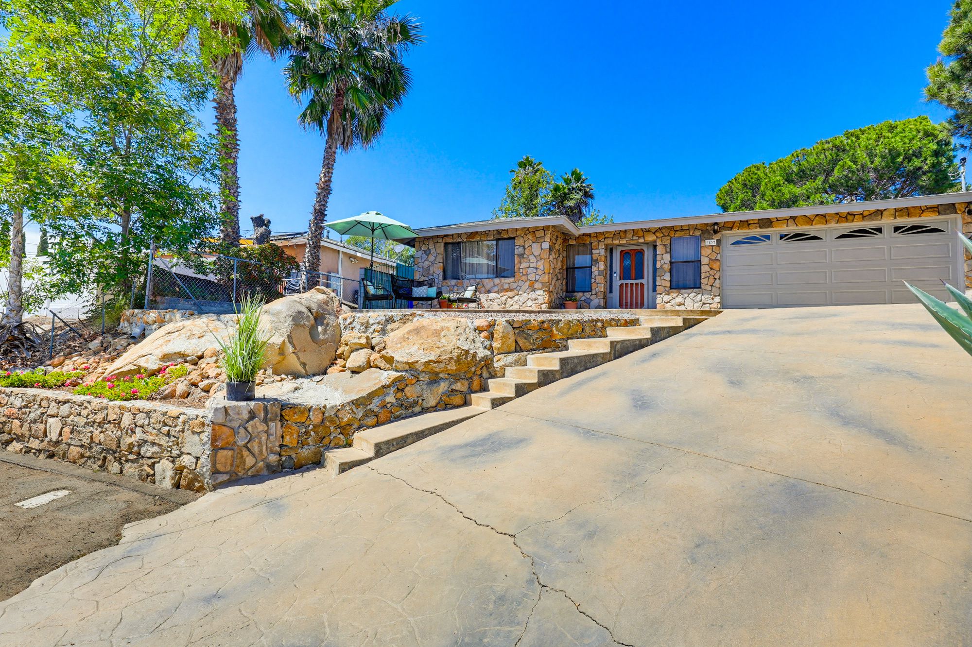 9832 Estrella Drive
