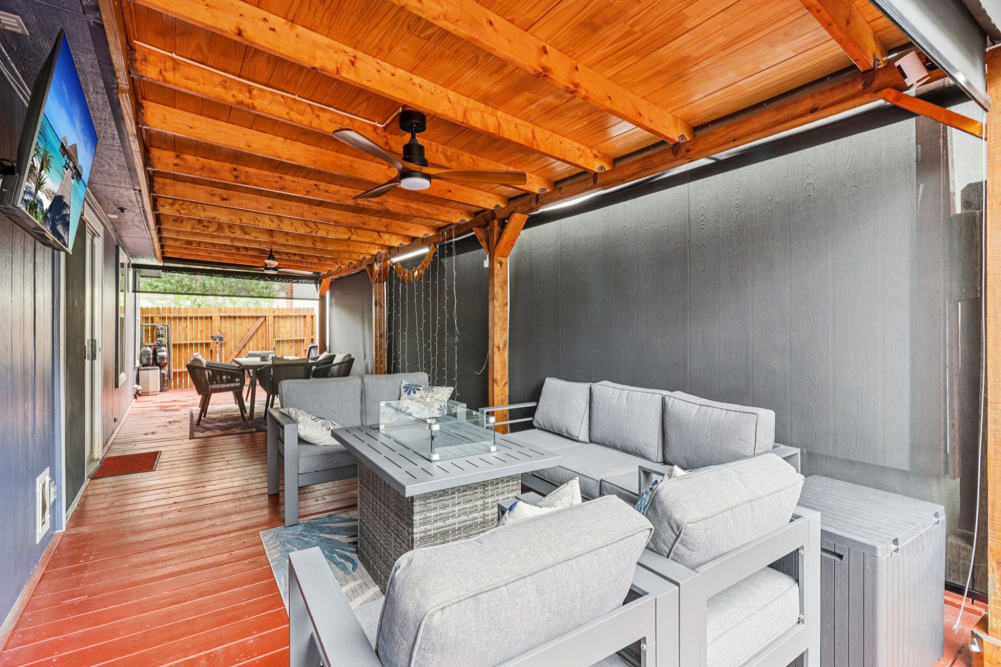 12131 Stoney Cove