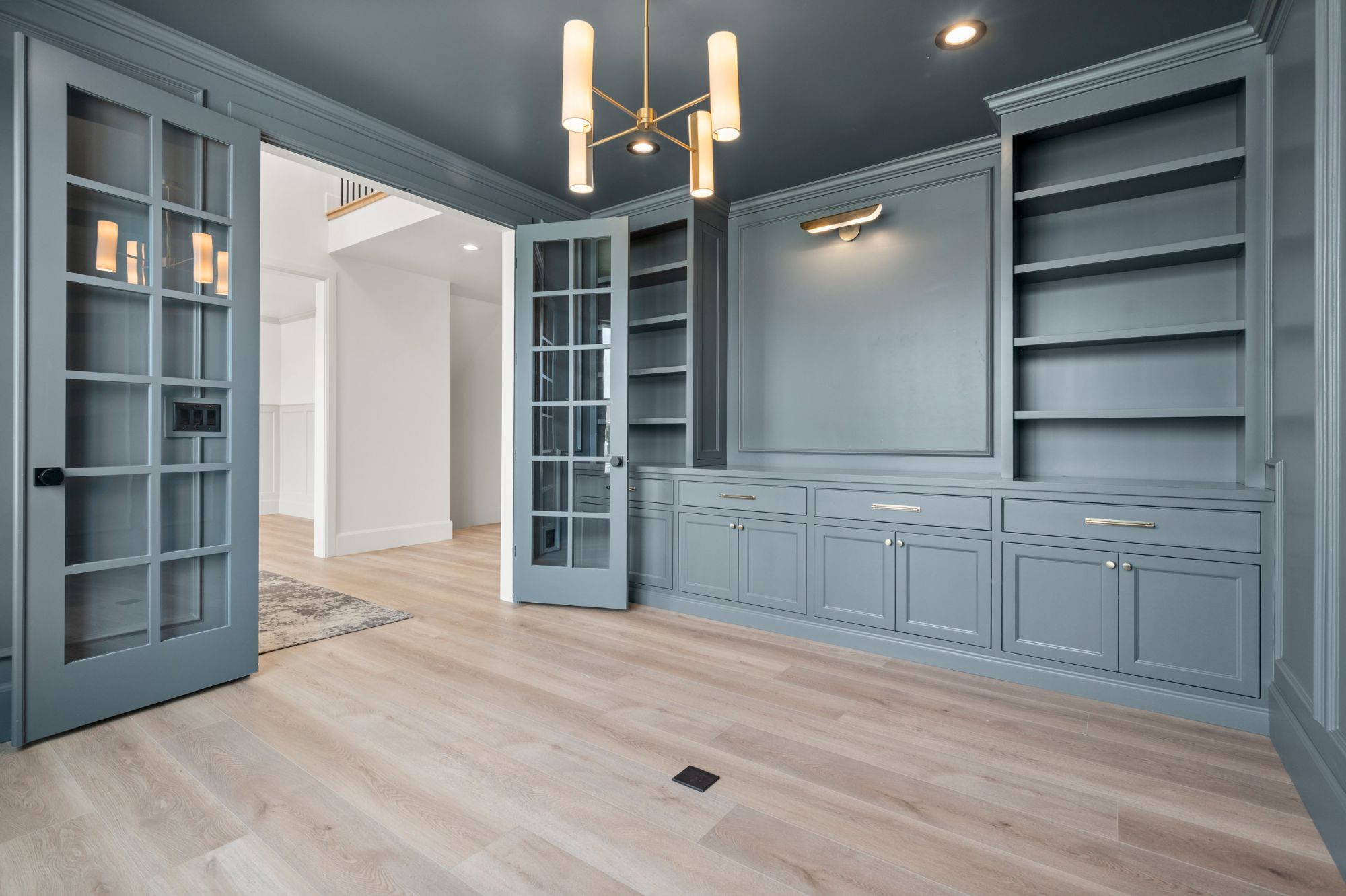 1887 West 1340 North
