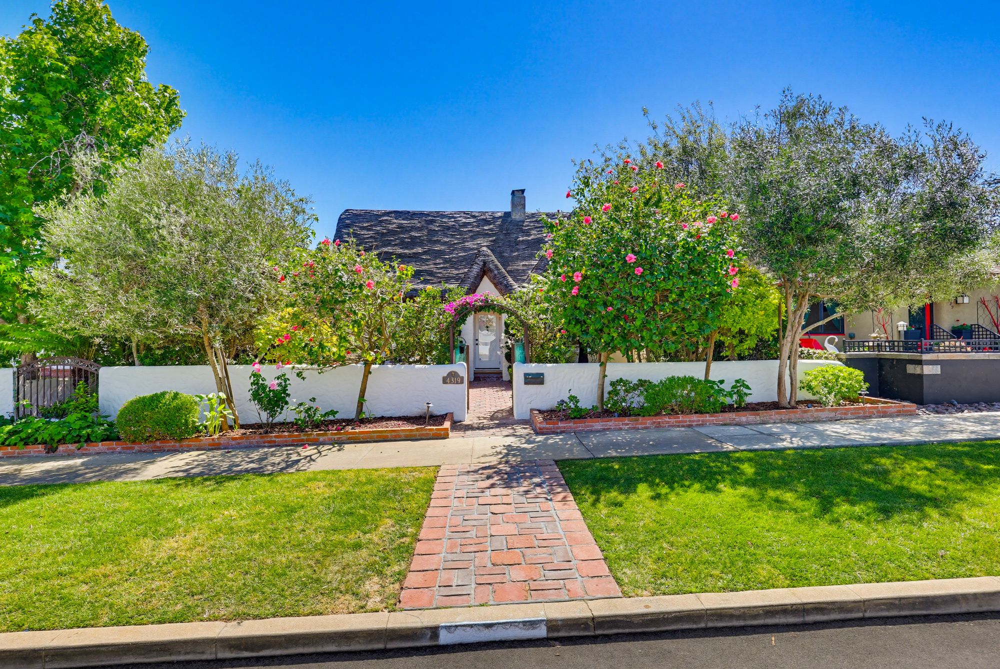 4319 Del Mar Avenue