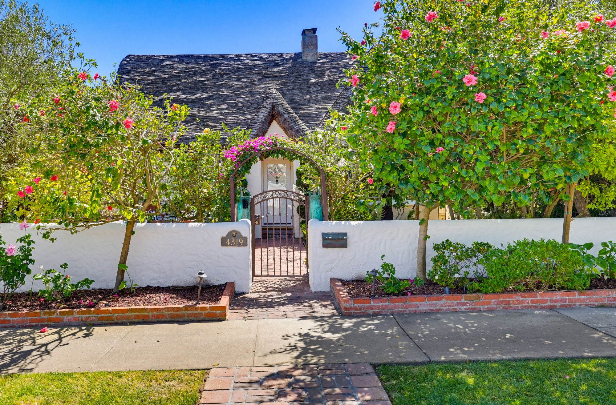 4319 Del Mar Avenue