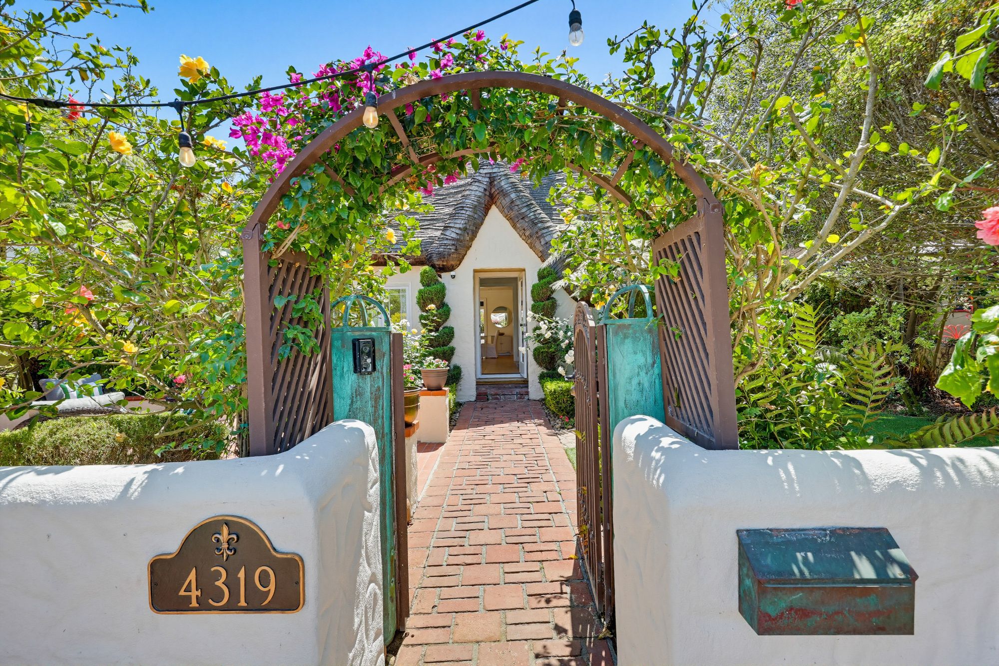 4319 Del Mar Avenue