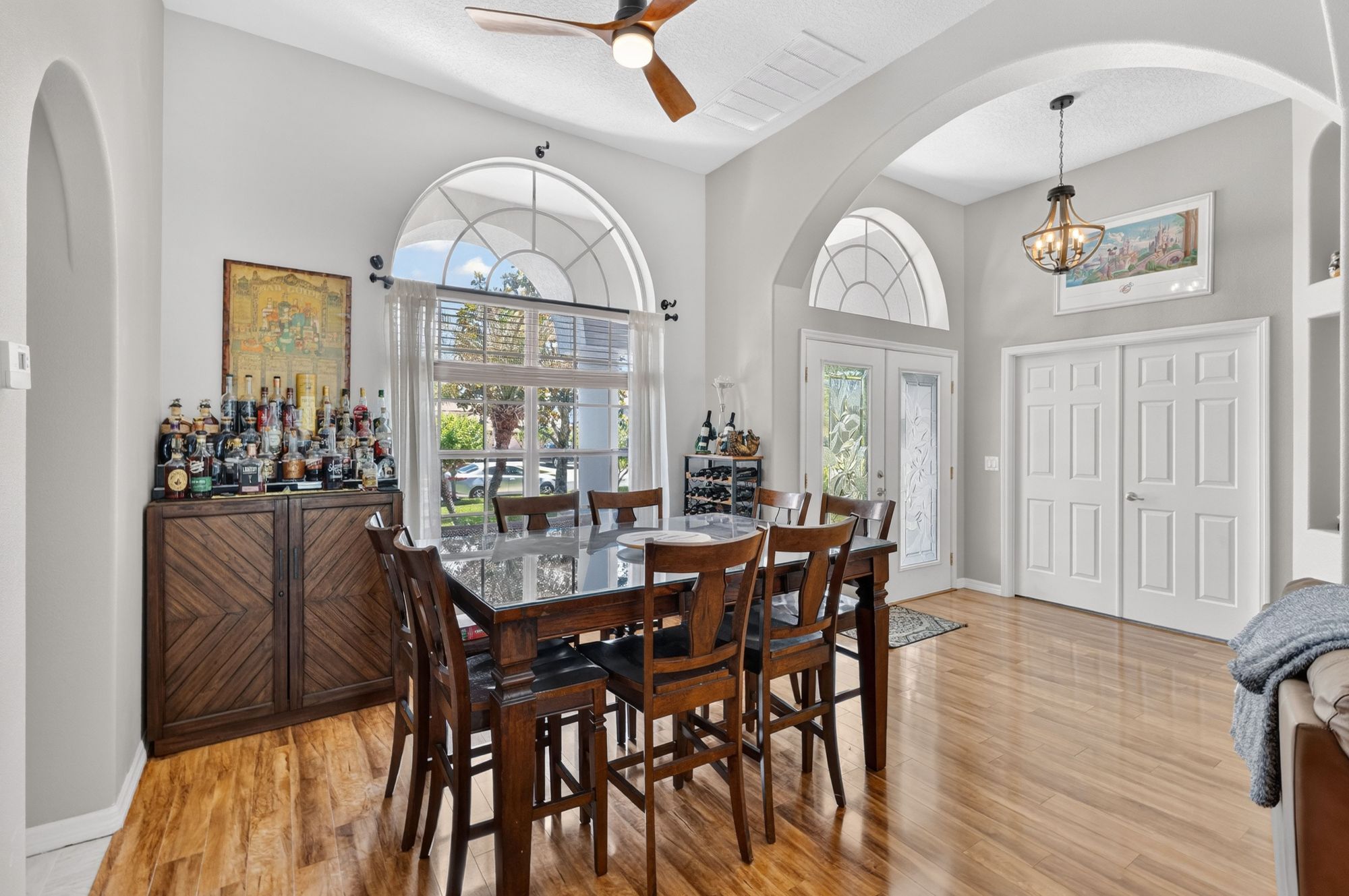 4011 Chippewa Court