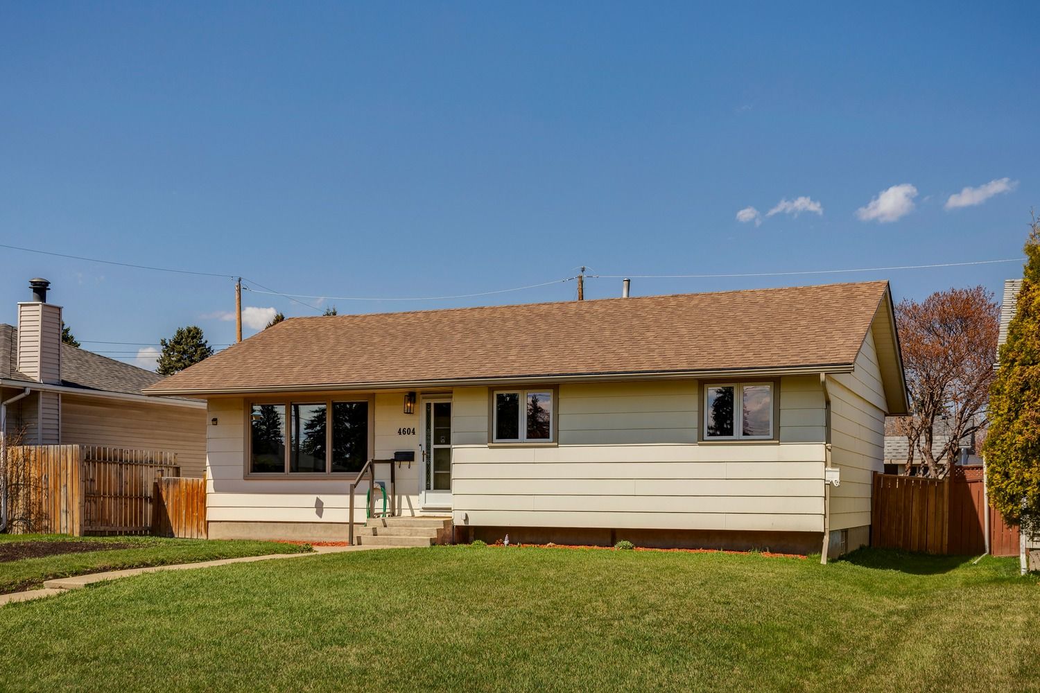 4604 Fordham Crescent SE