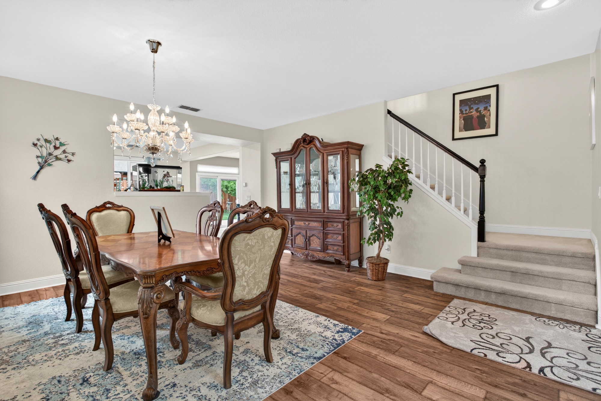 2834 Hawkins Court