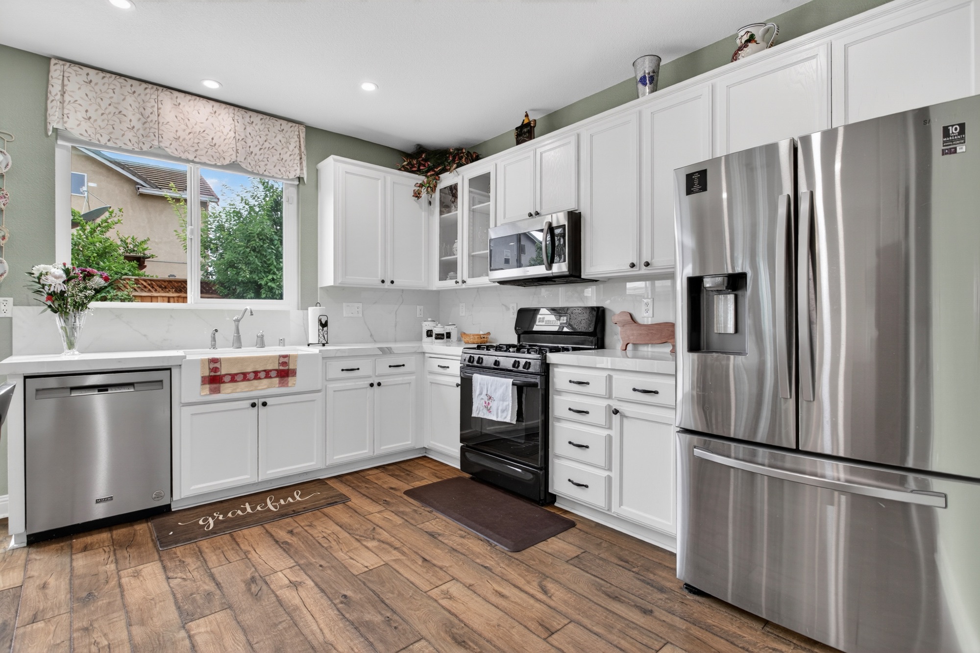 2834 Hawkins Court