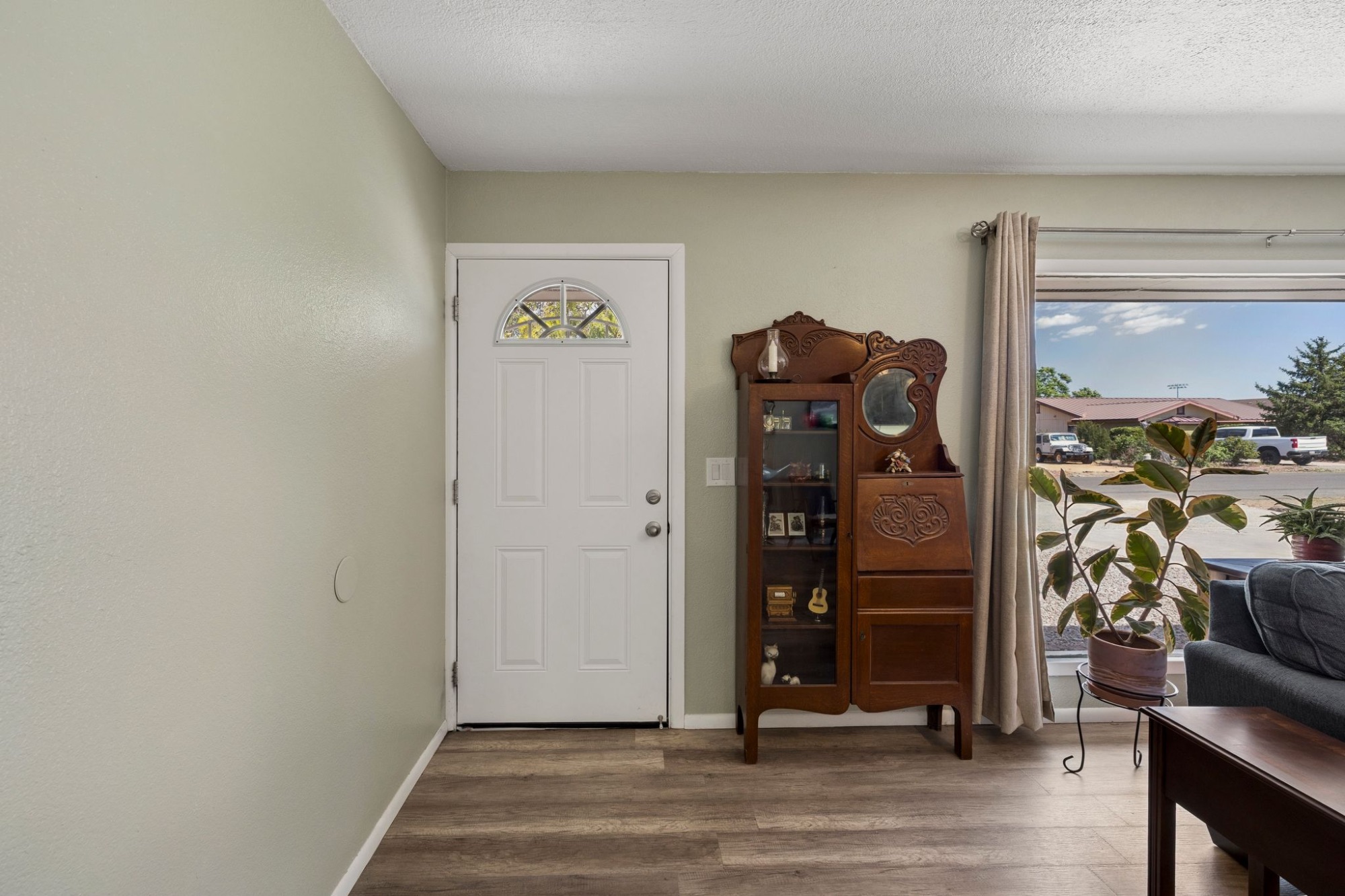 4024 North Gelding Drive