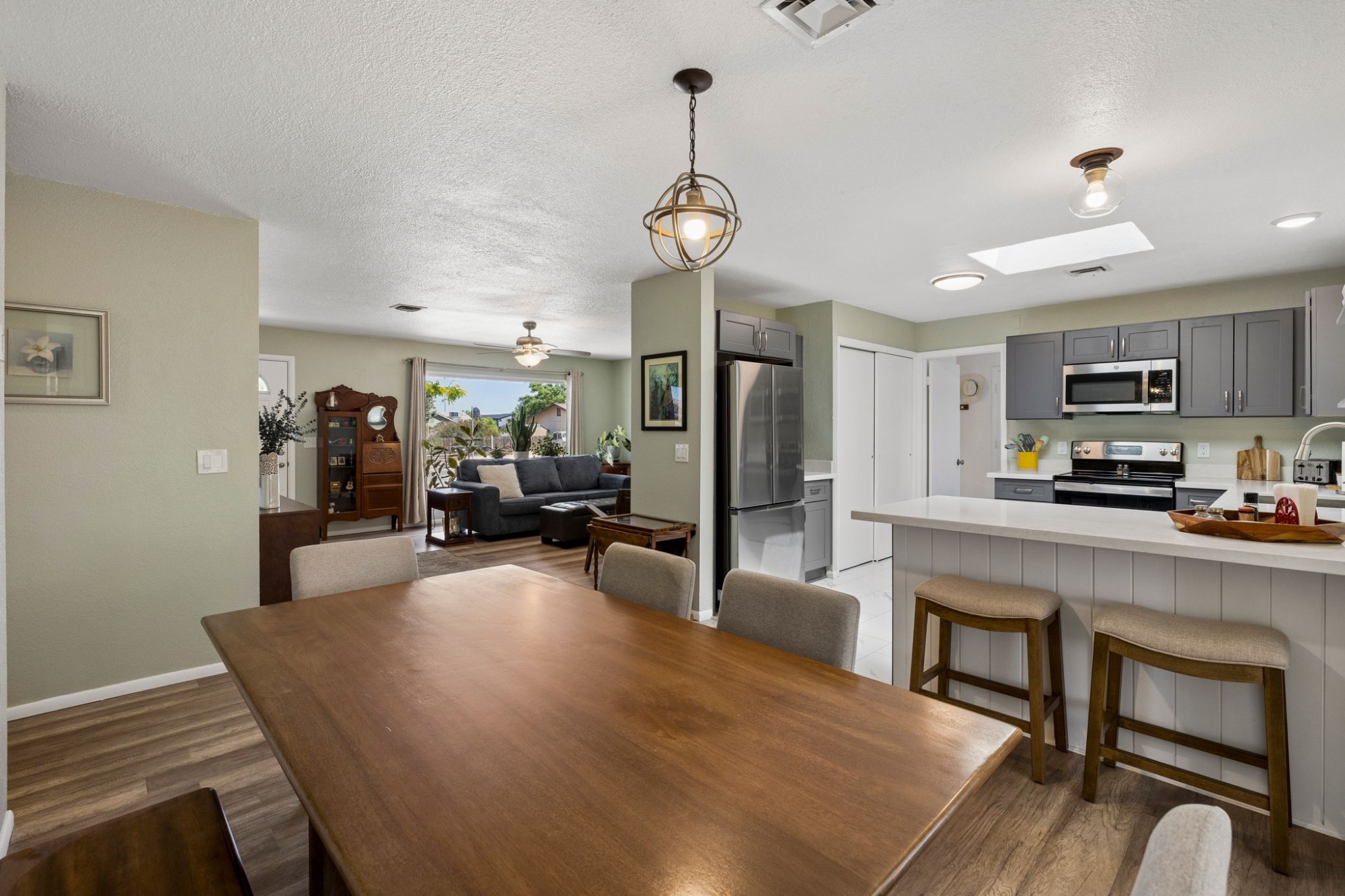 4024 North Gelding Drive