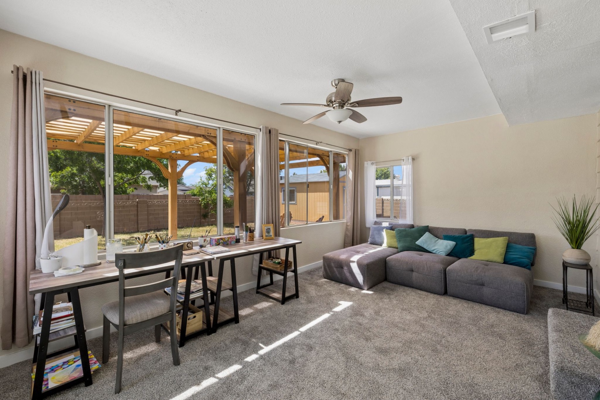 4024 North Gelding Drive