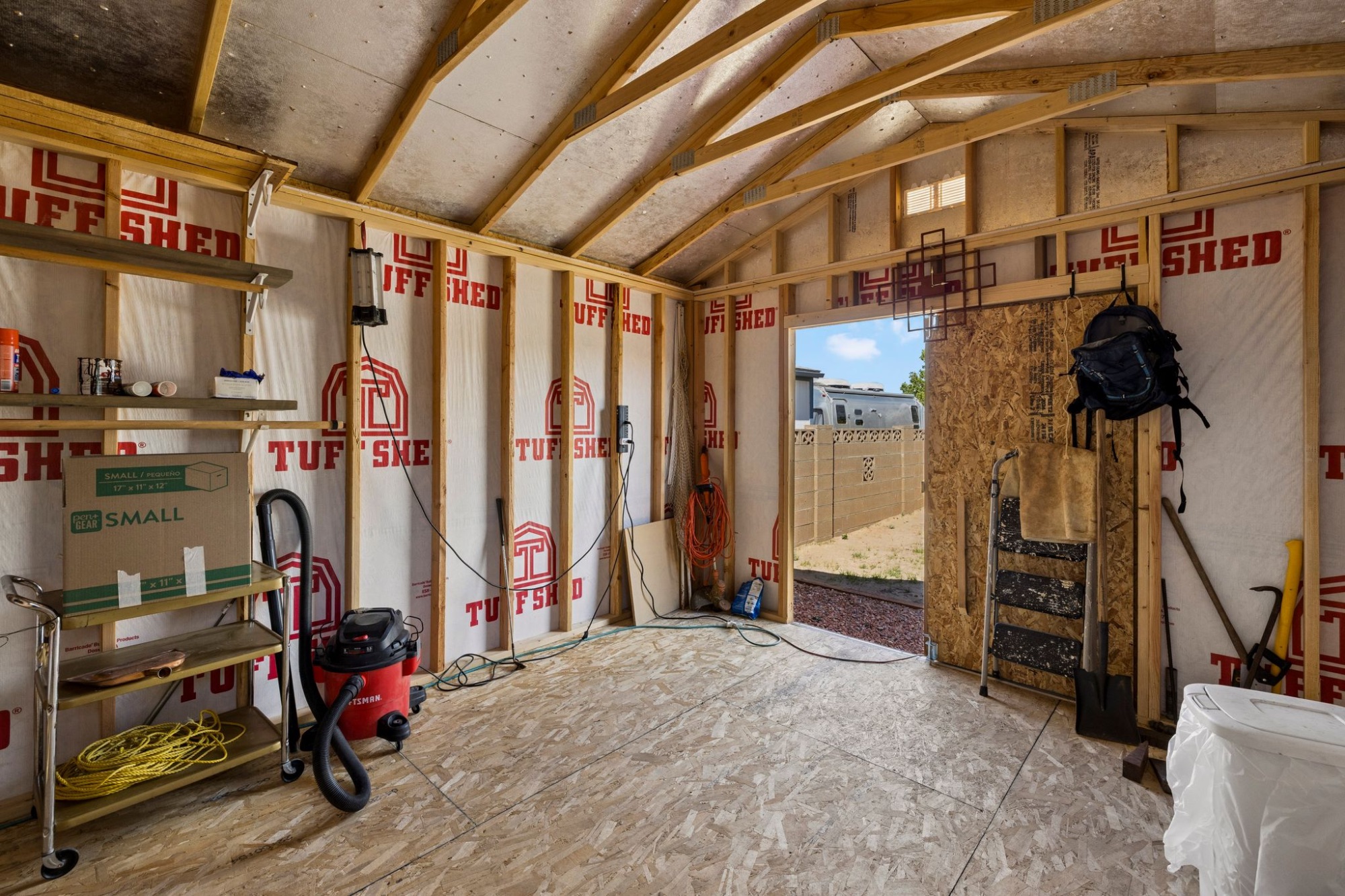 4024 North Gelding Drive