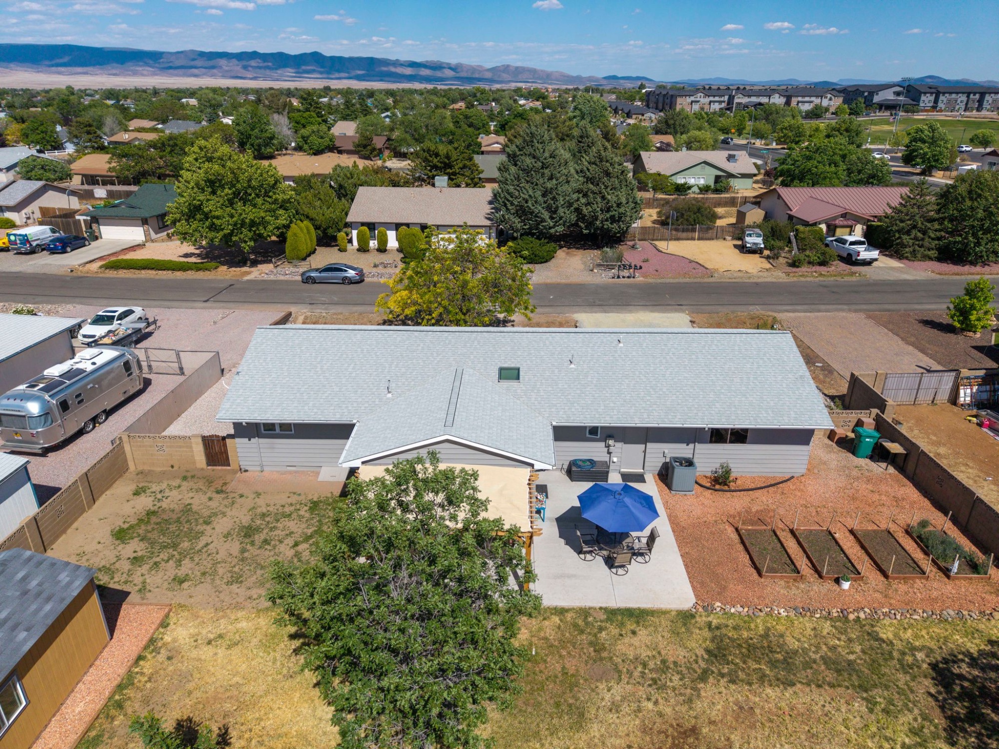 4024 North Gelding Drive