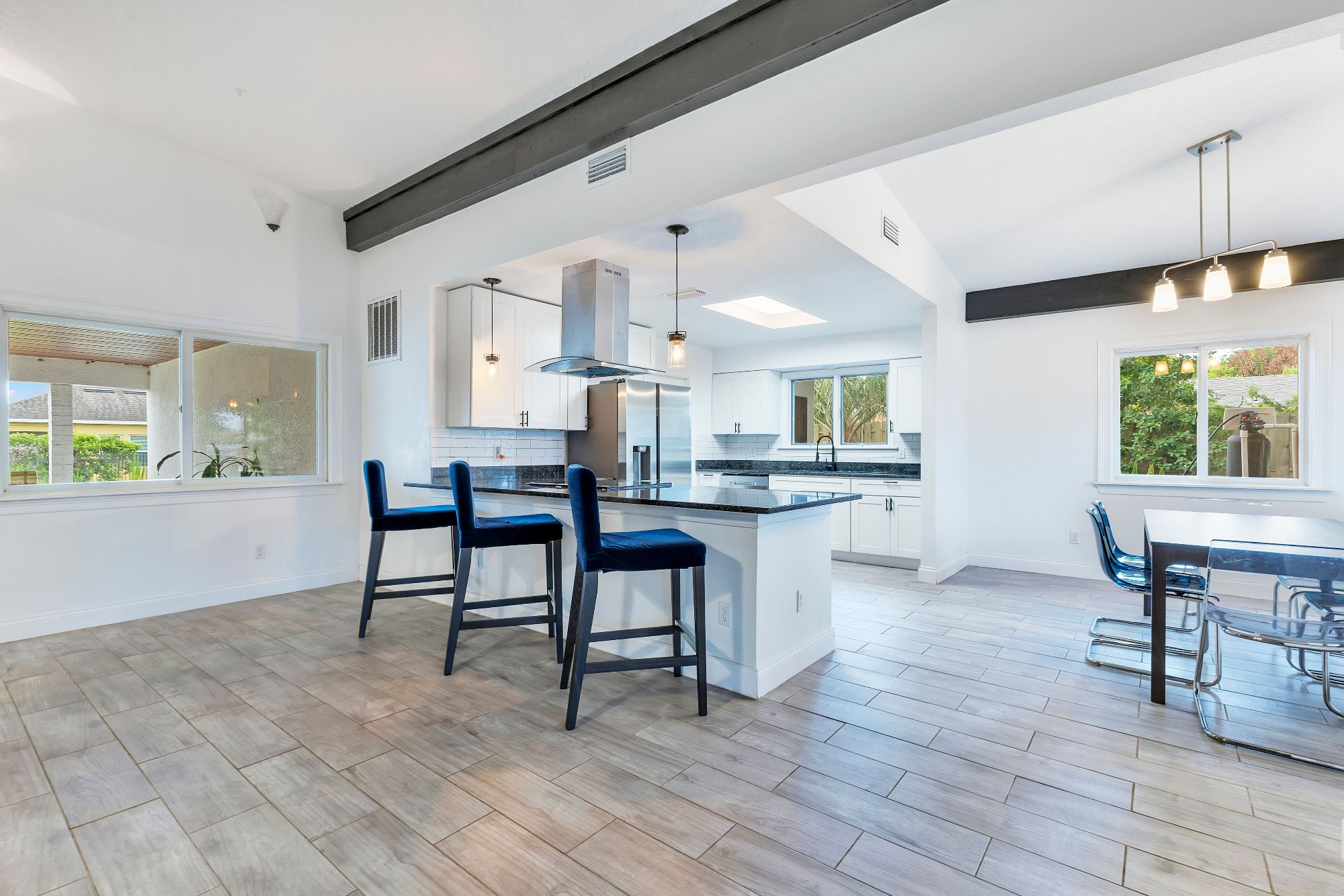 1448 Flamingo Drive