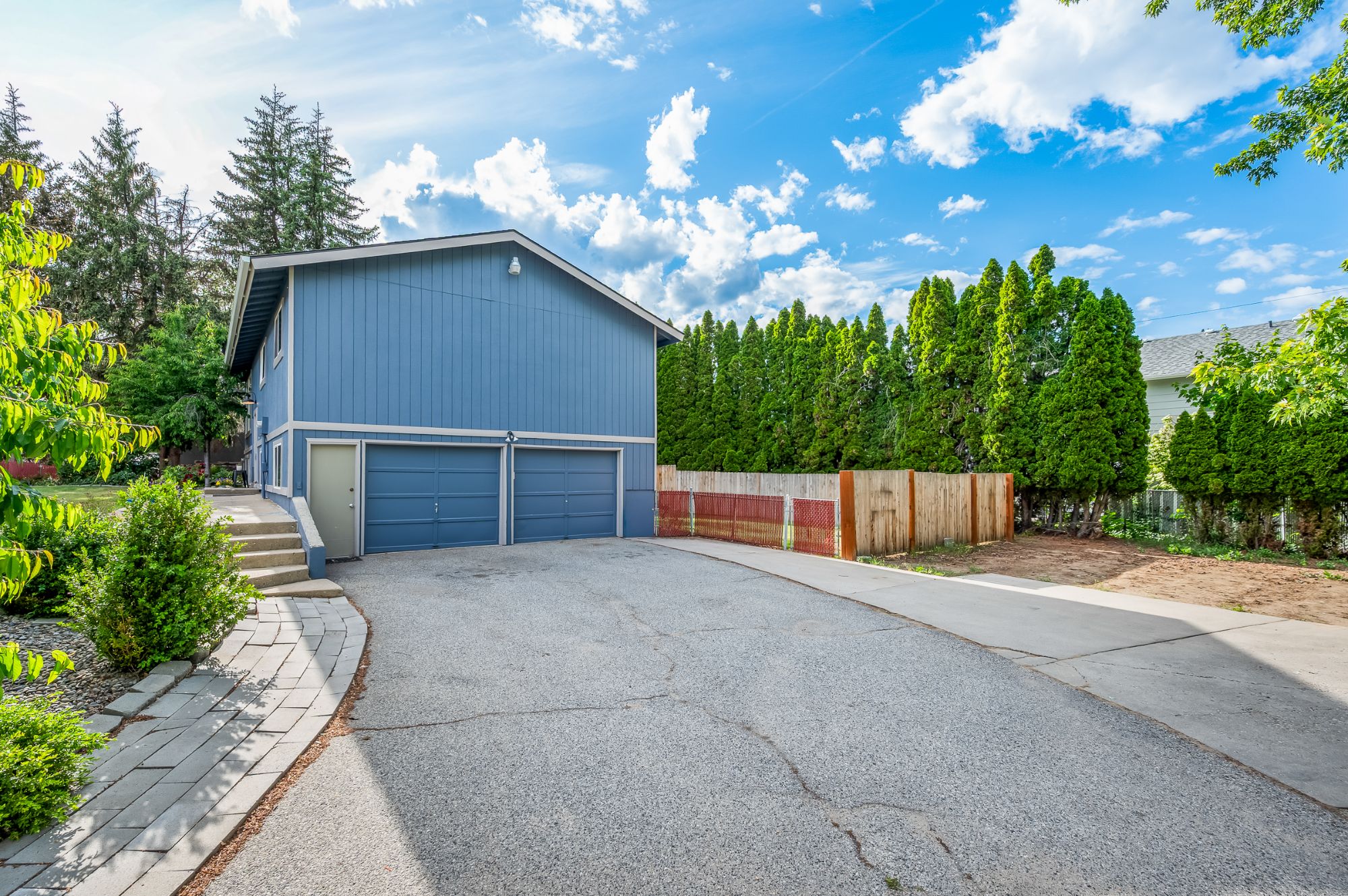 1312 4th ST