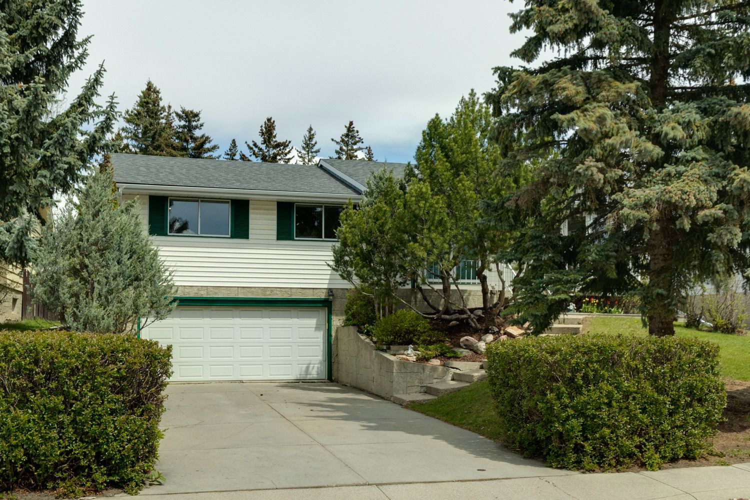 119 Dalhurst Way NW