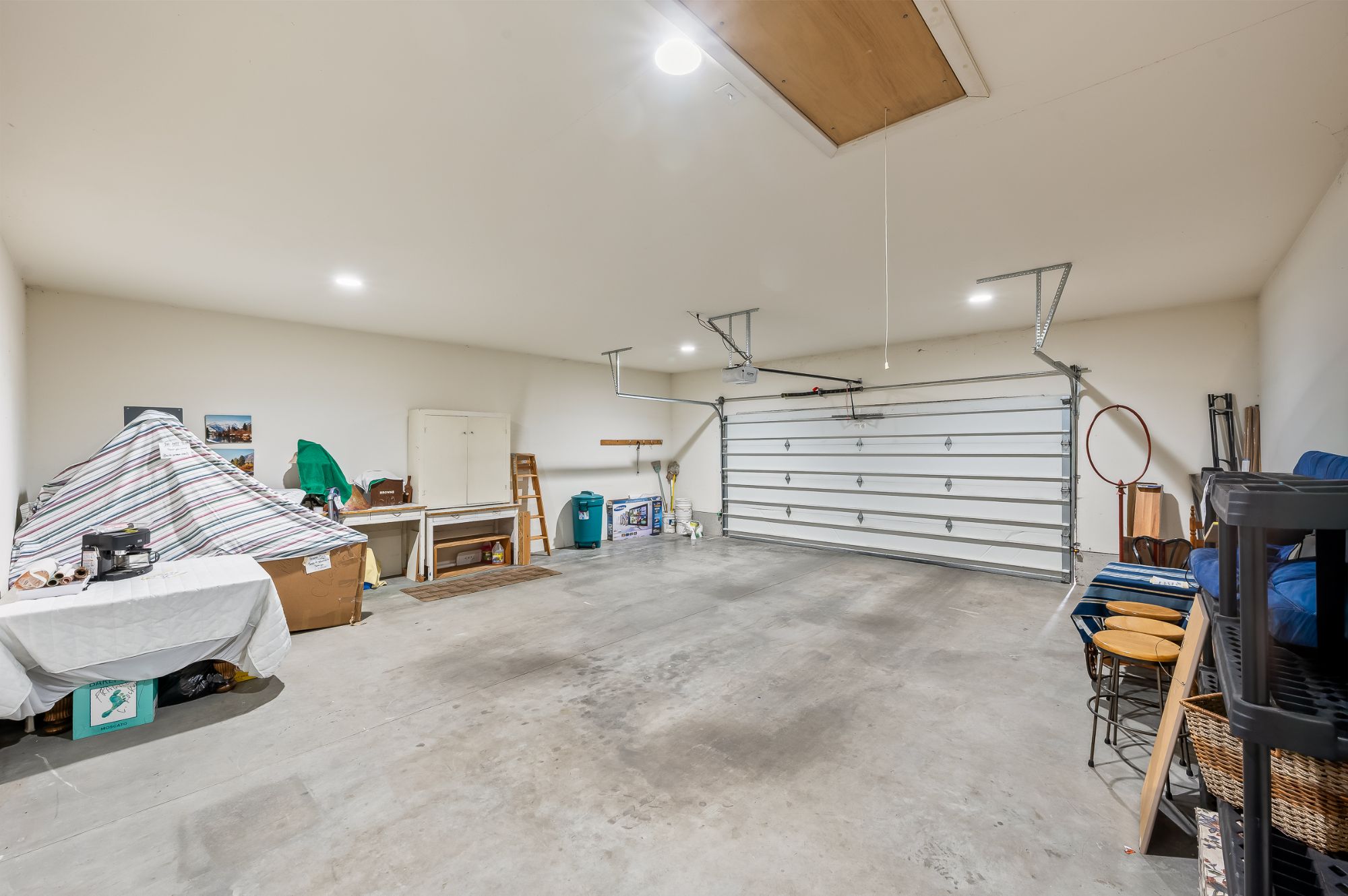 1380 Eastmont Ave Unit 1203