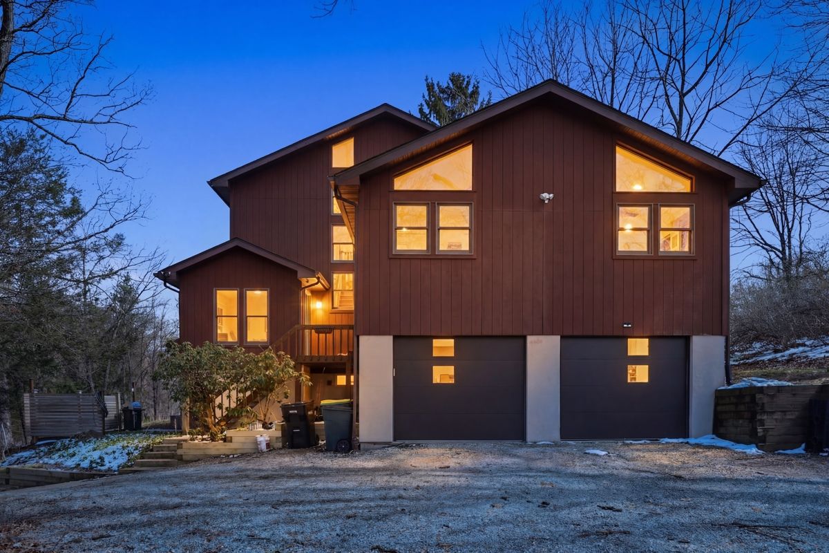 700 Woodland Rd