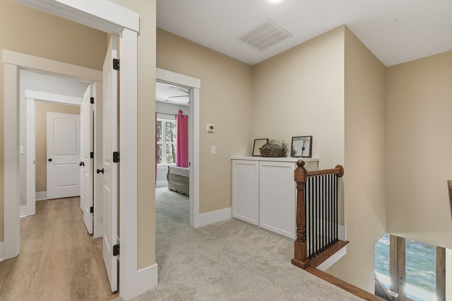 7032 Oakville Lane