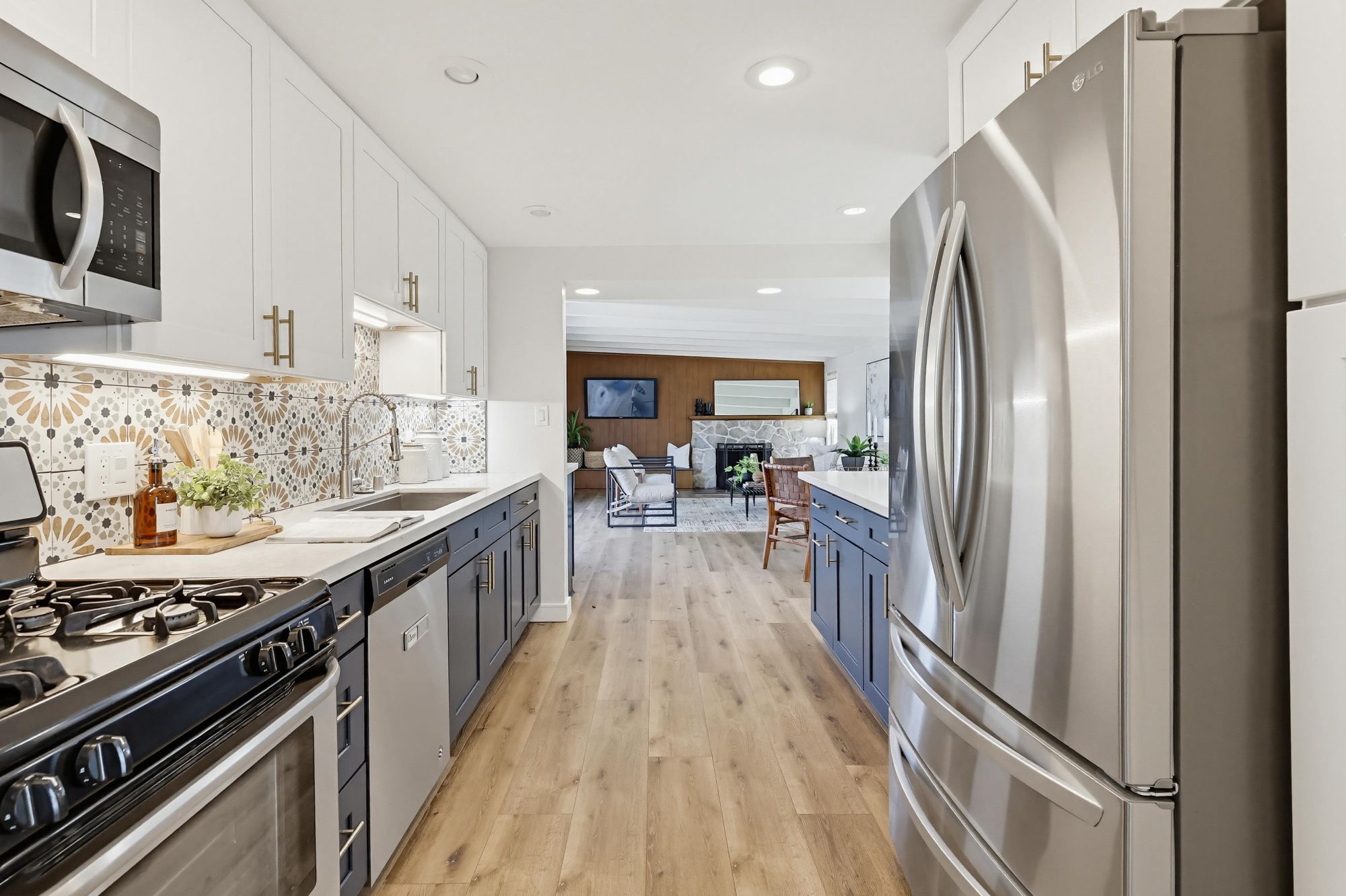 3423 Wisteria Drive