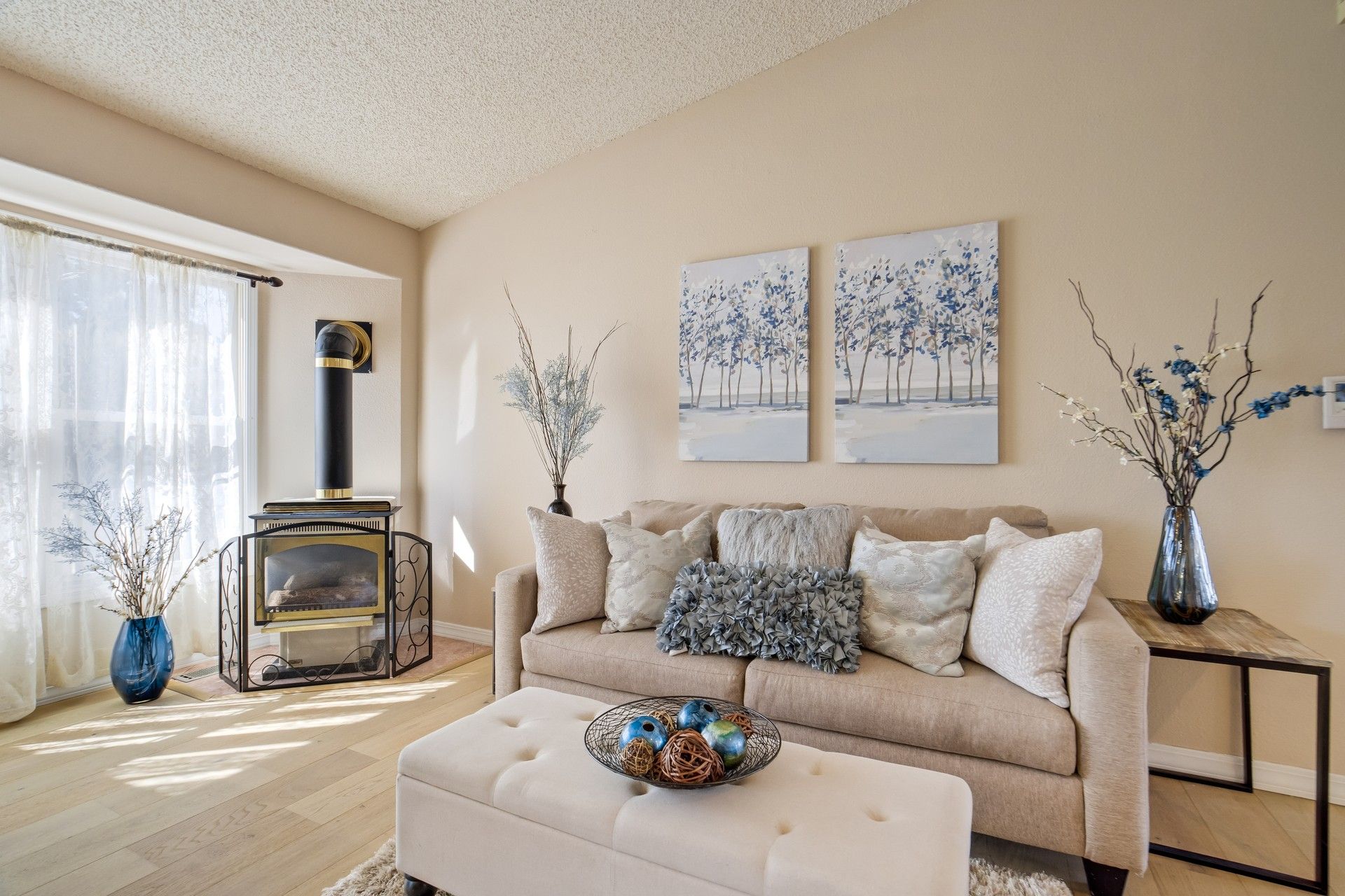 2 Cynthia Place