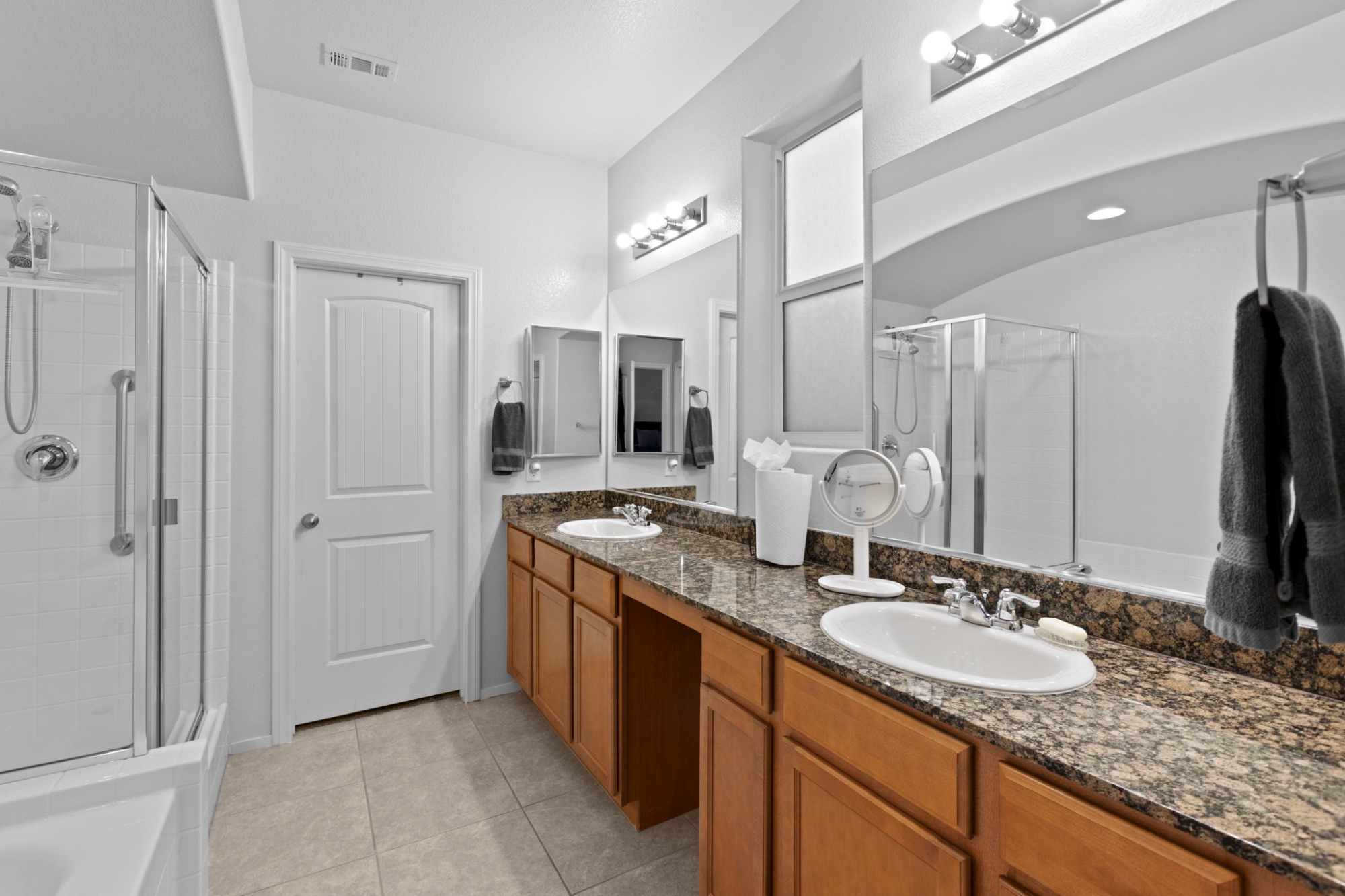 5804 Clear Haven Lane