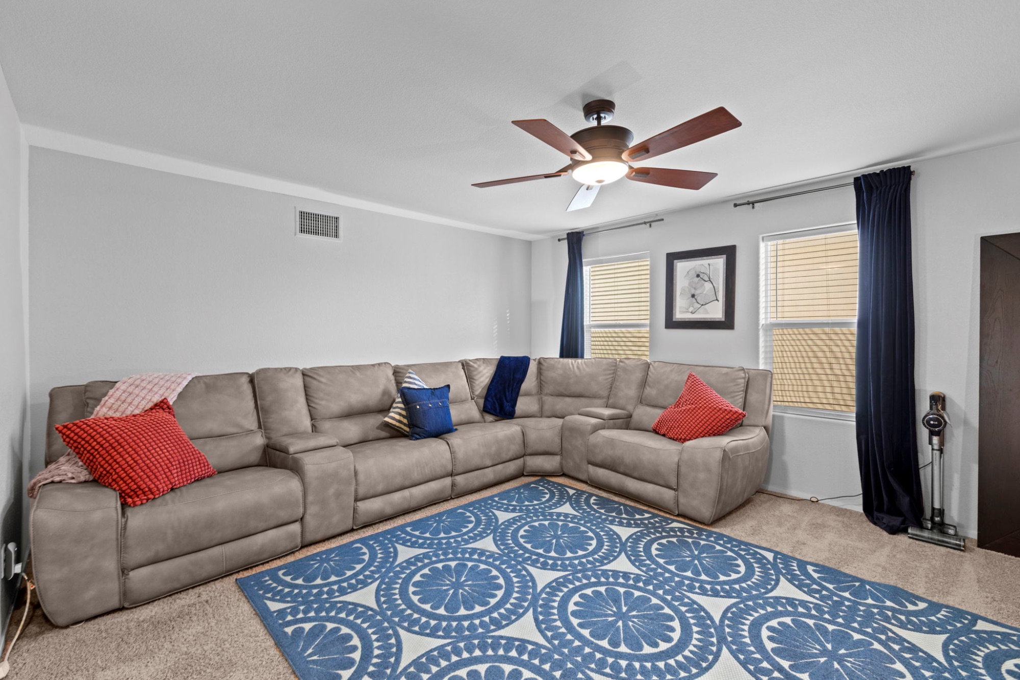 5804 Clear Haven Lane