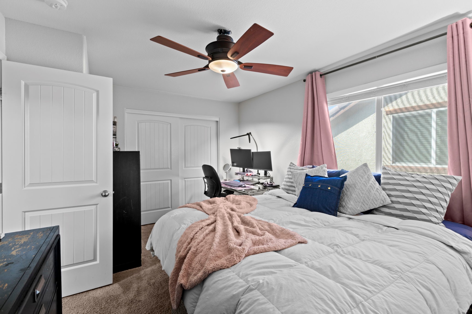 5804 Clear Haven Lane