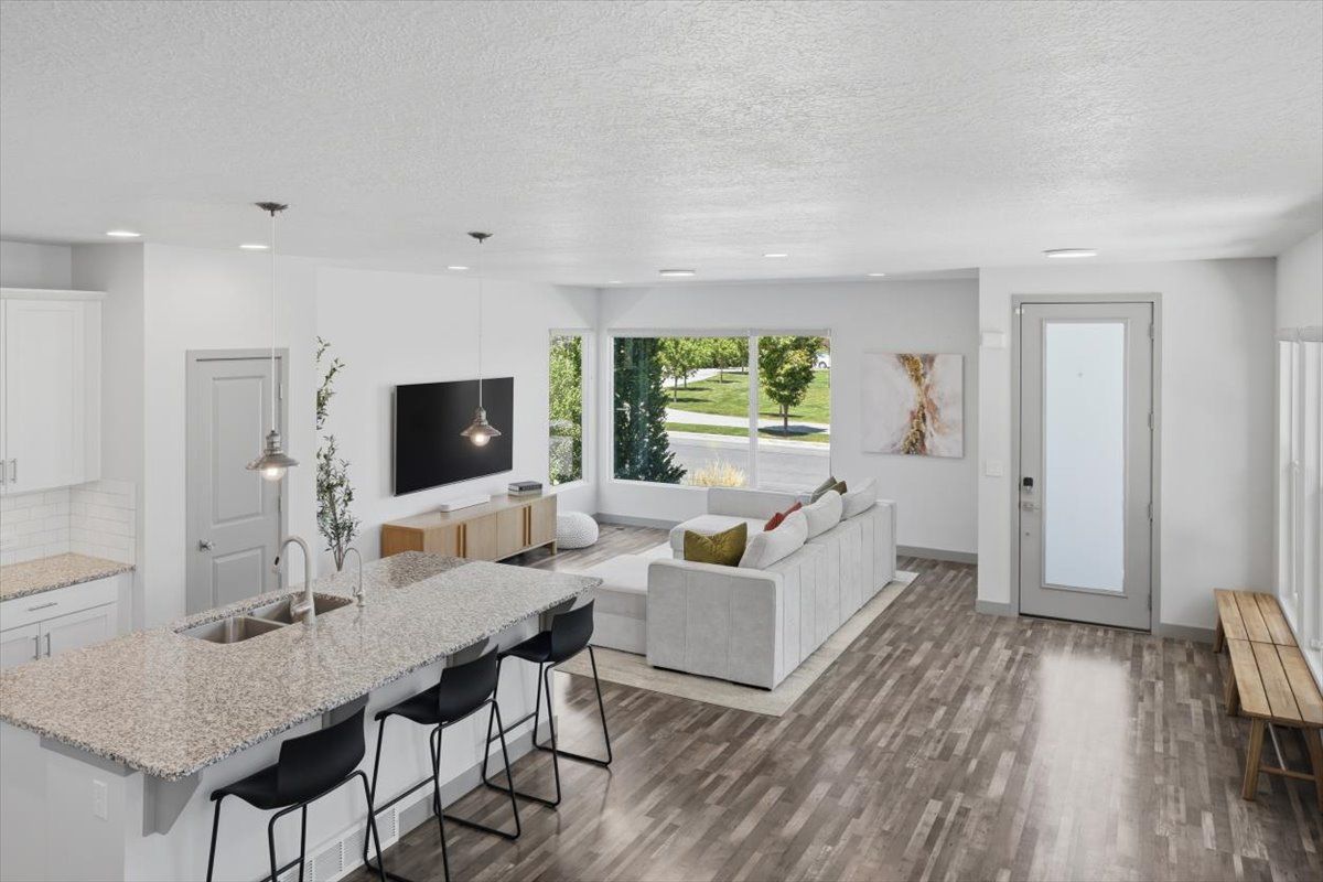 11364 Red Cardinal Way